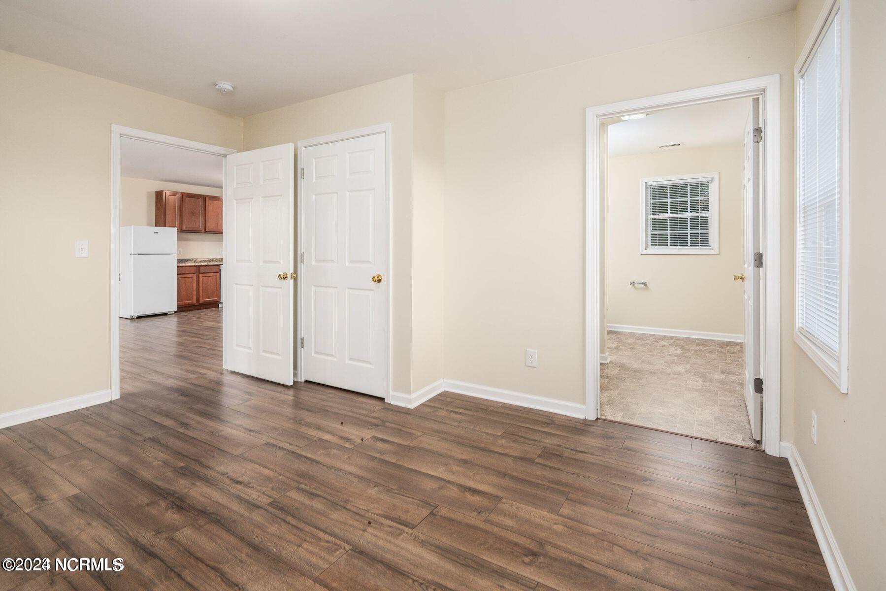 4876 Loop Road Property Photo 7