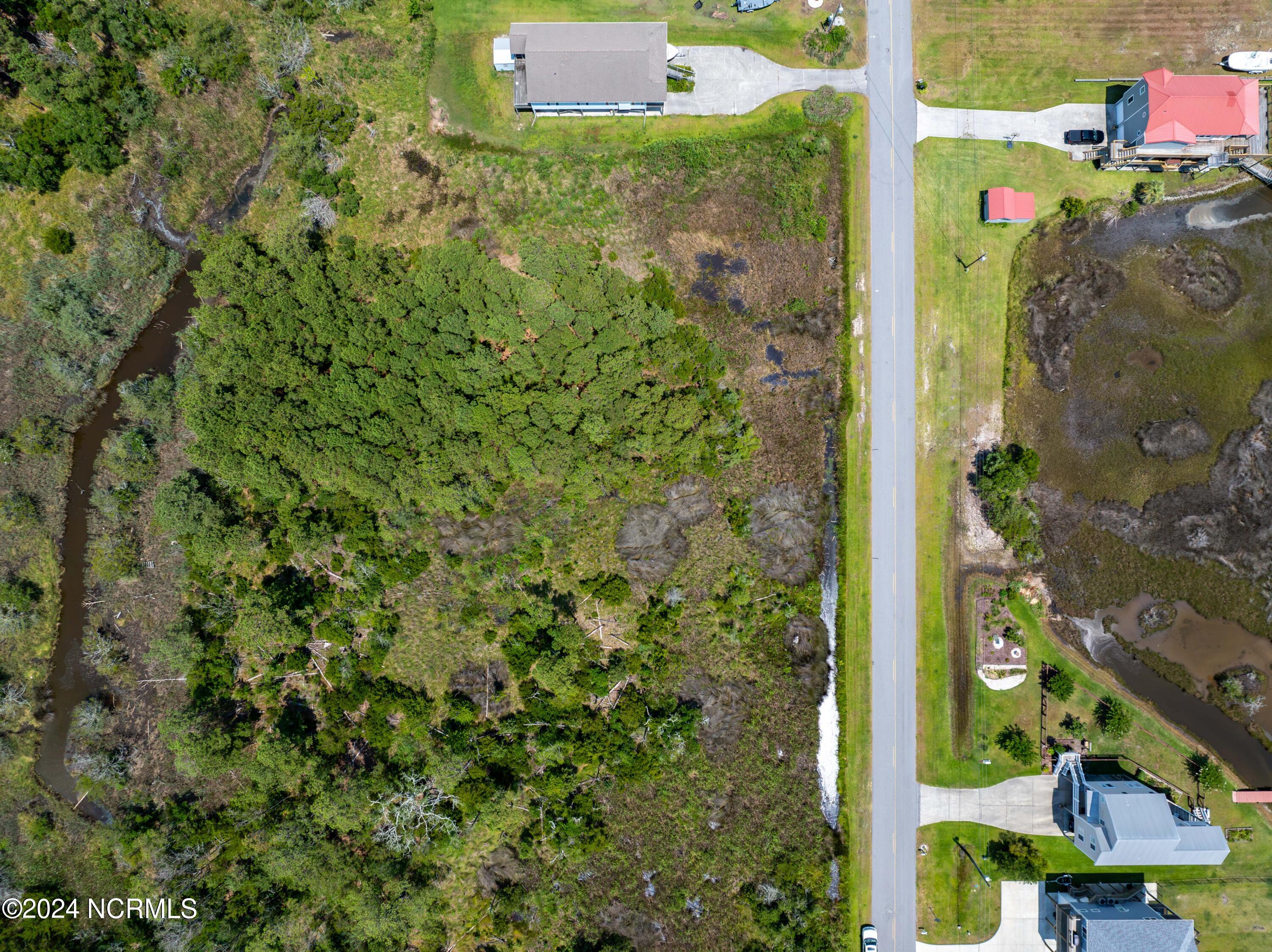 210 Waterway Drive Property Photo 8