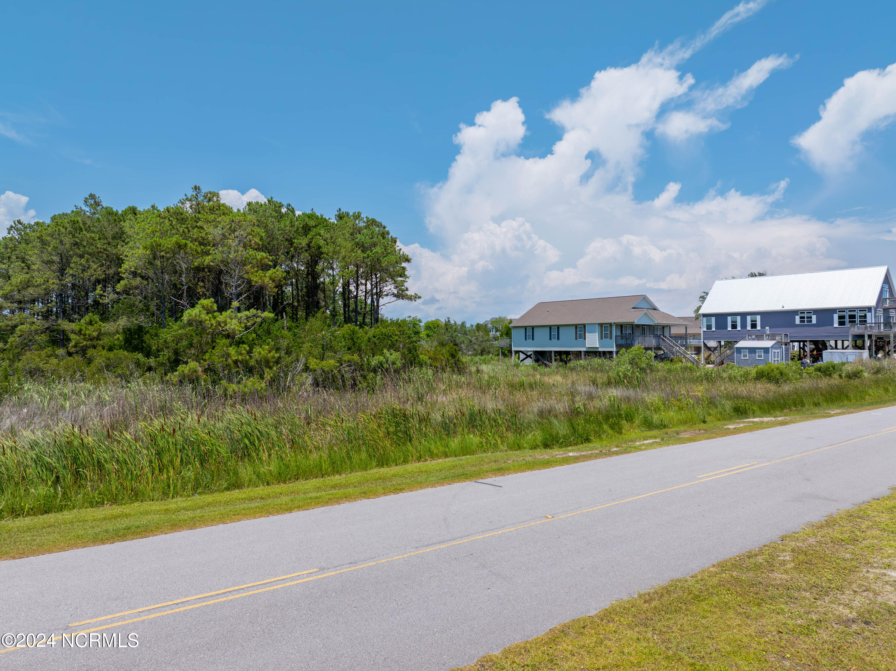 210 Waterway Drive Property Photo 13