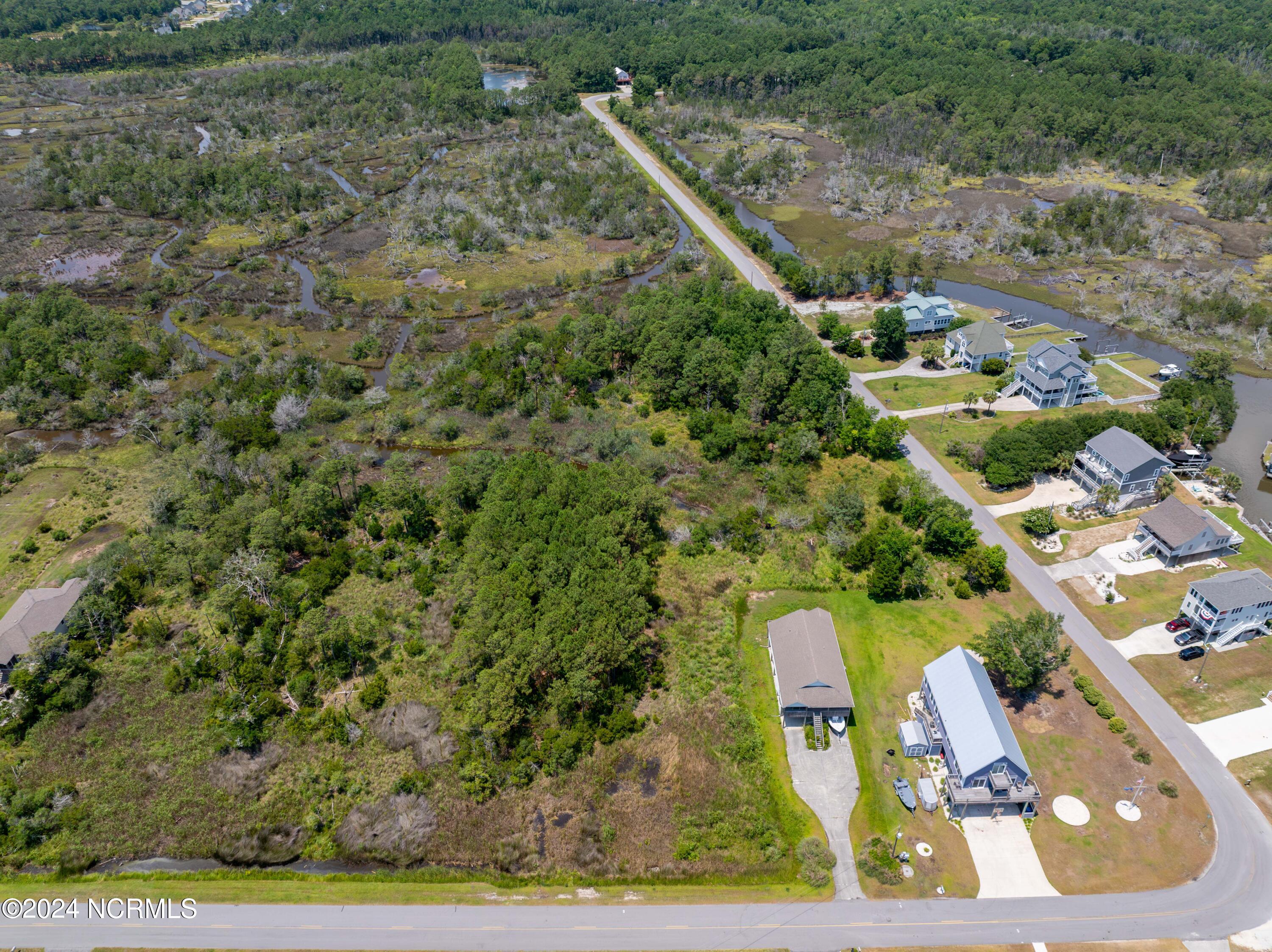 210 Waterway Drive Property Photo 16