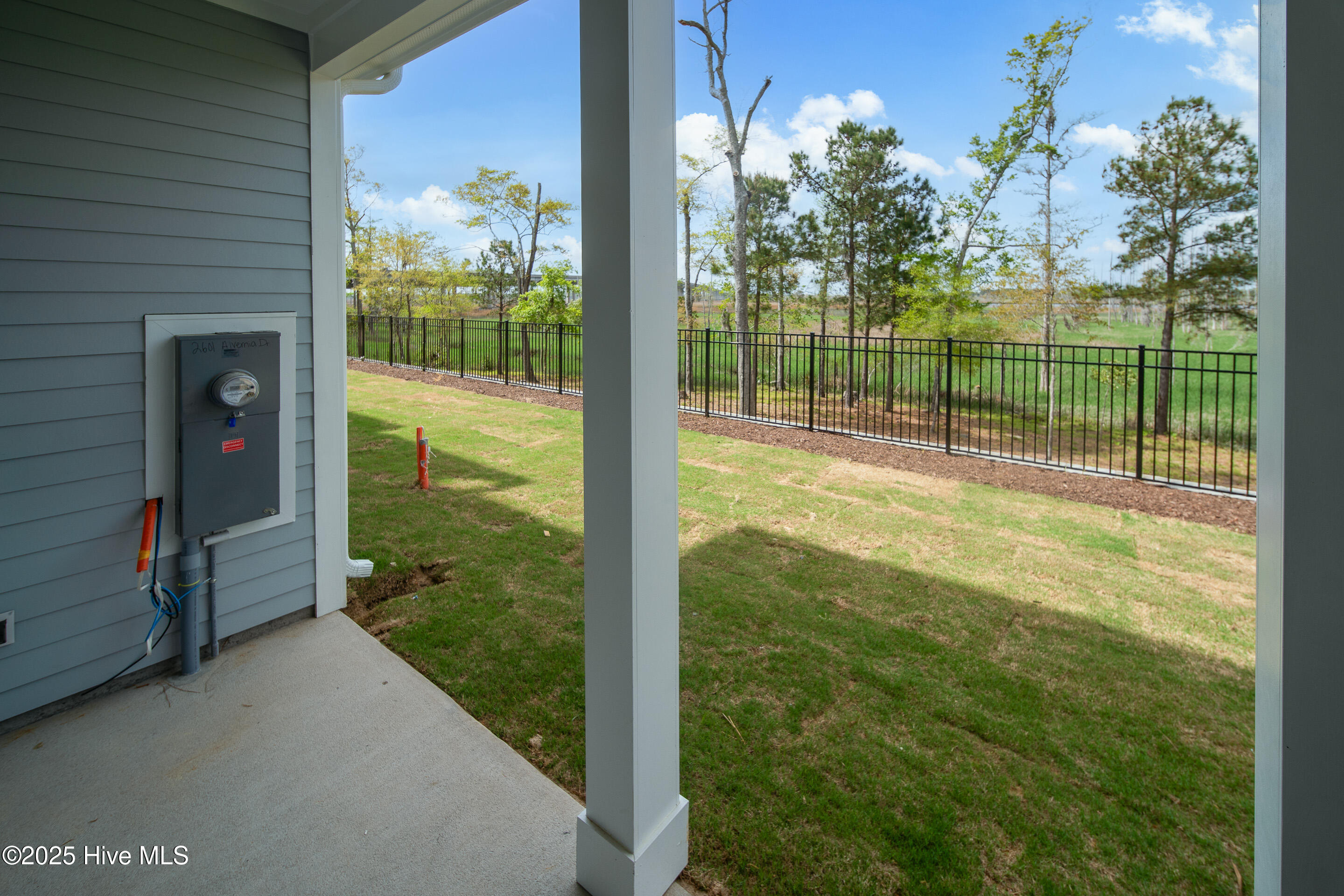 2601 Alvernia Drive Property Photo 9