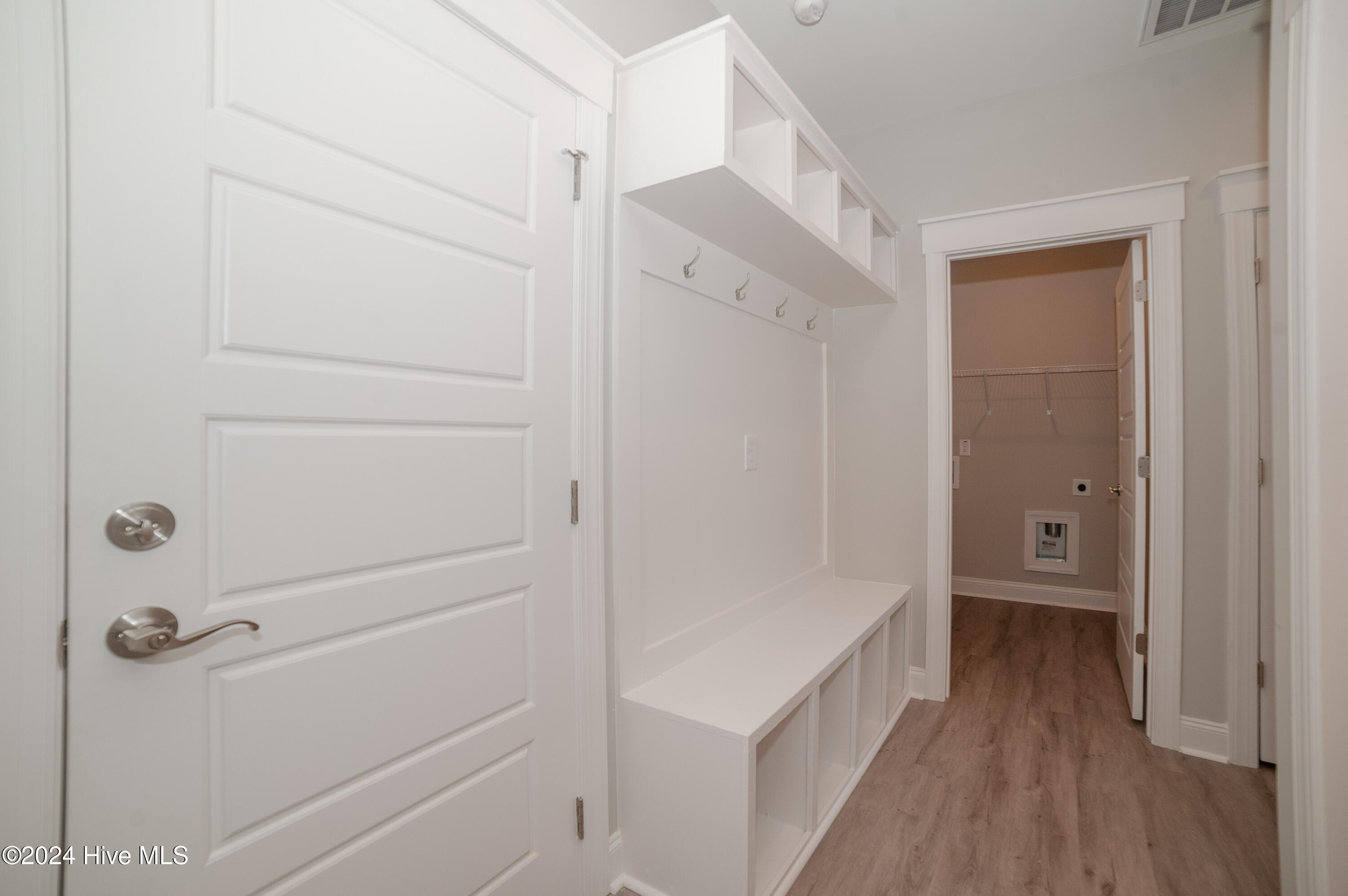 207 Eaton Street Property Photo 11