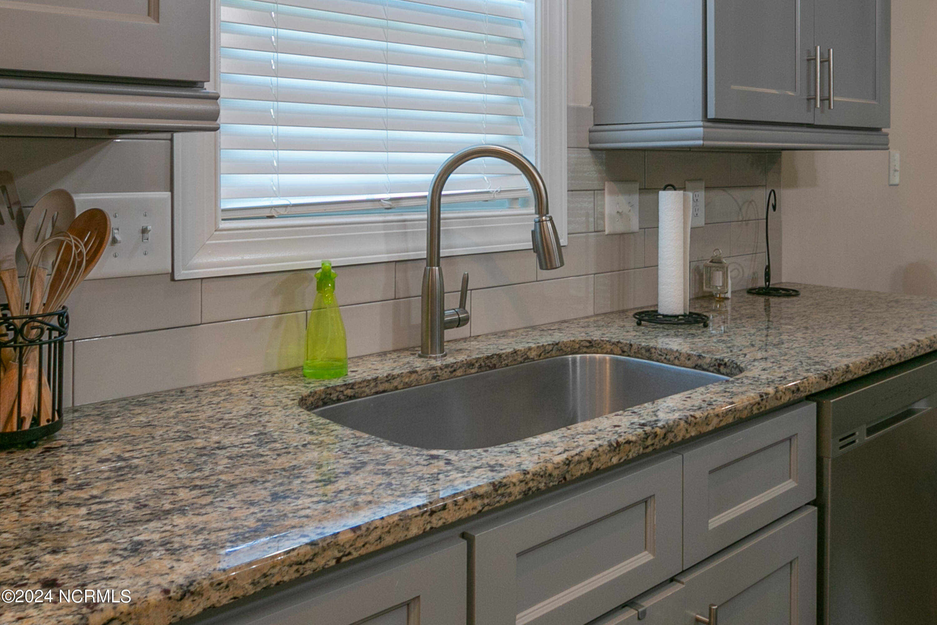 45 E Bermuda Circle Property Photo 12