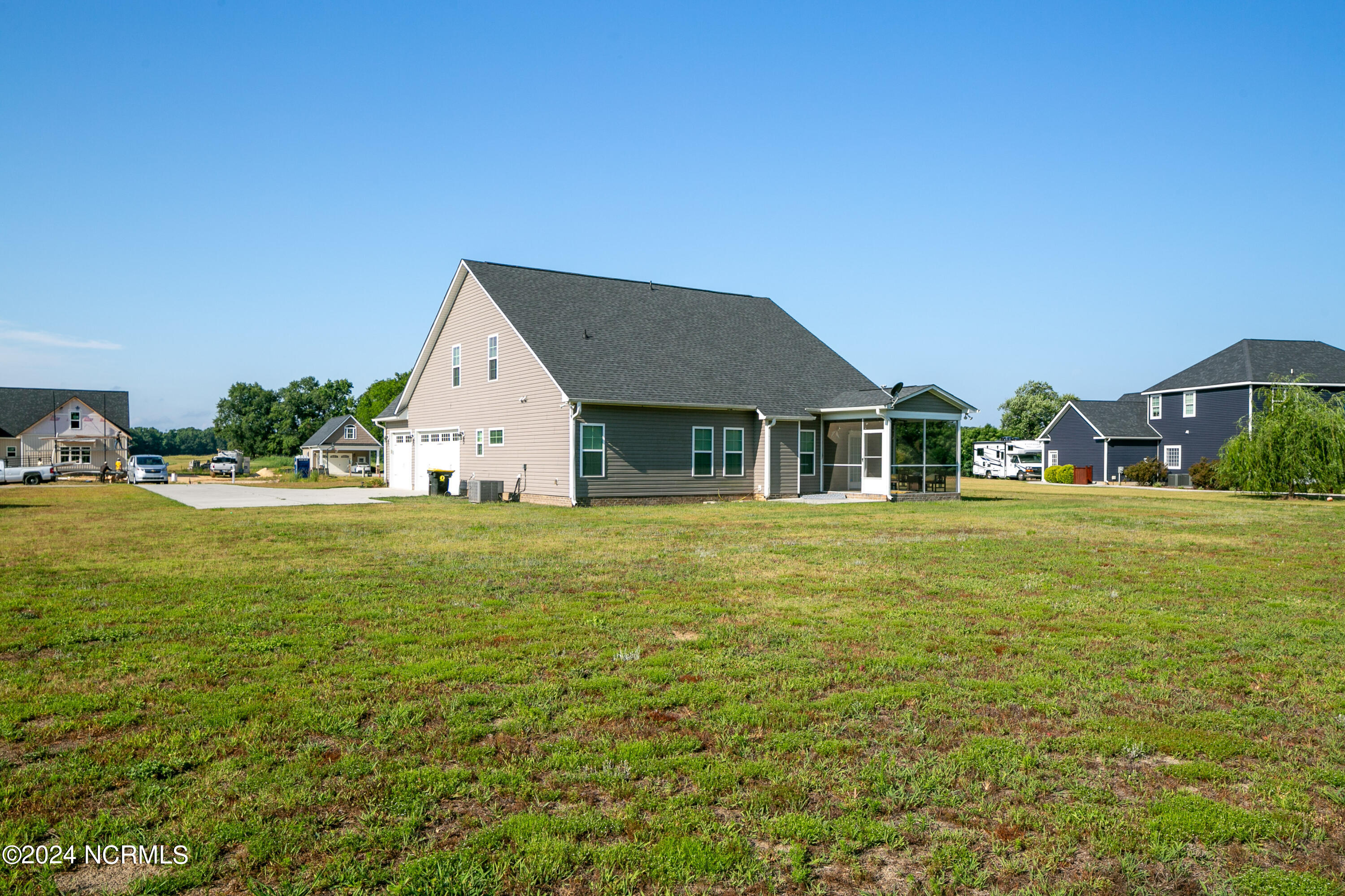45 E Bermuda Circle Property Photo 38