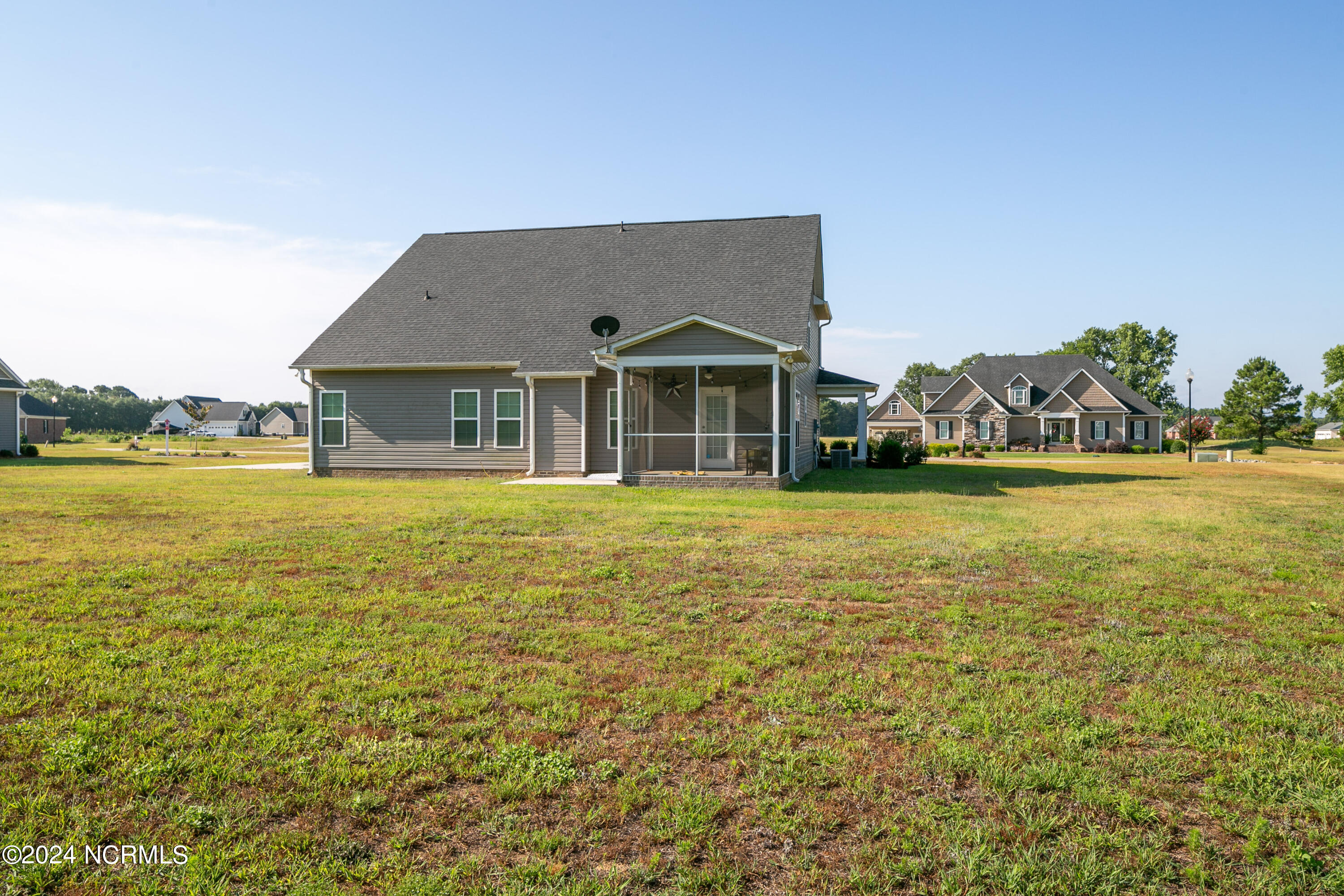 45 E Bermuda Circle Property Photo 39