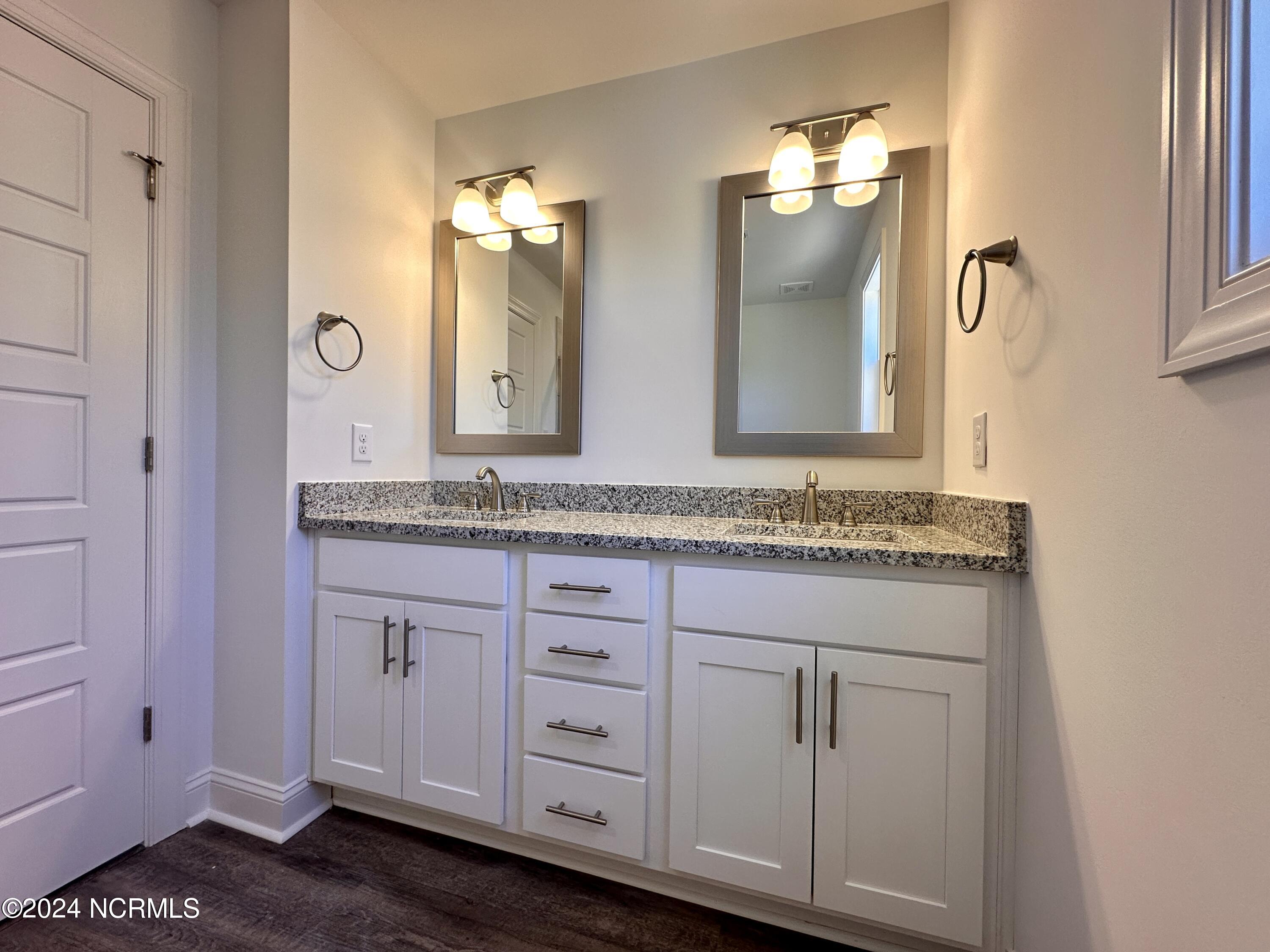 360 Dunston Road Property Photo 18