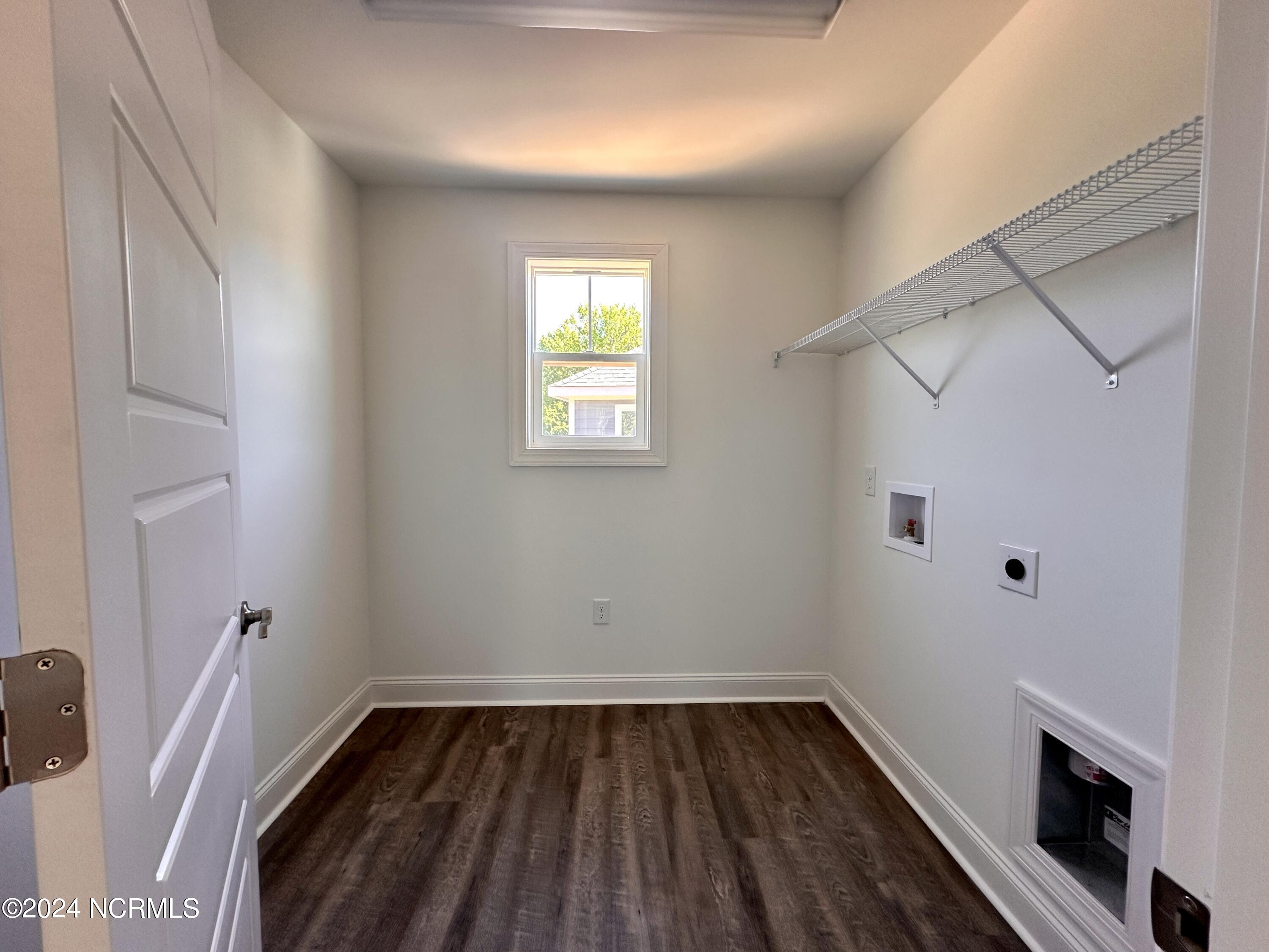 360 Dunston Road Property Photo 24