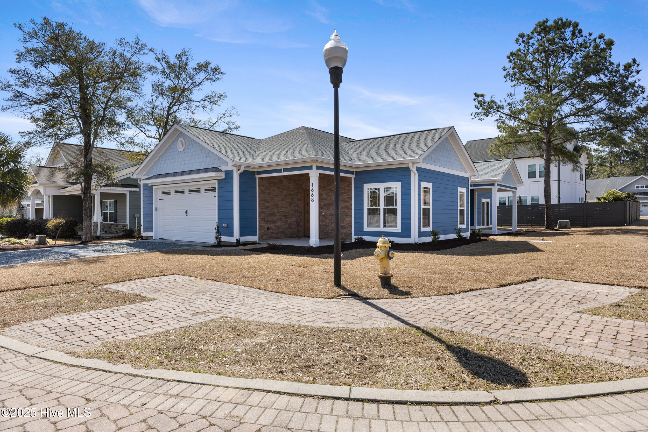 1668 Back Bay Drive Property Photo 4