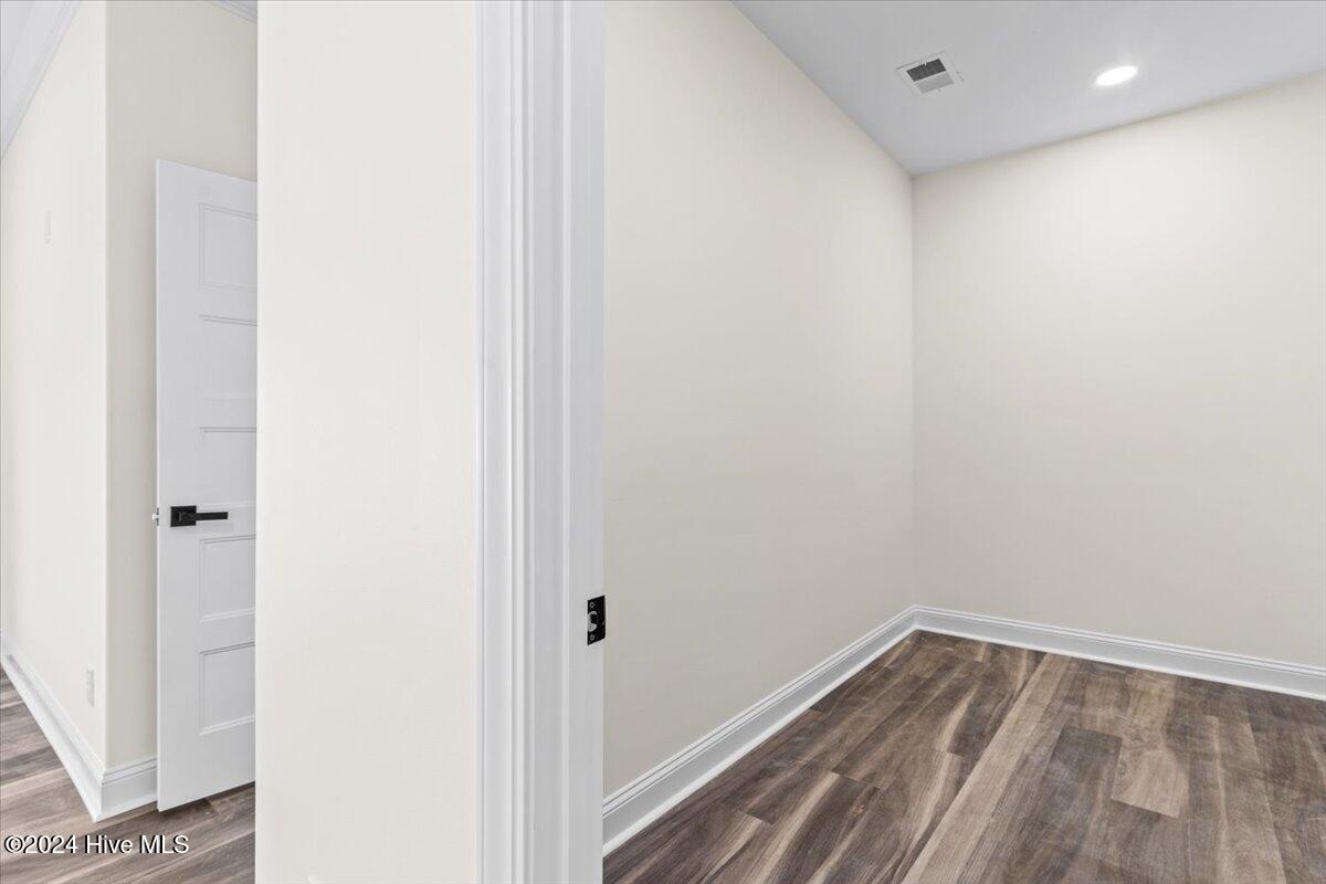 1668 Back Bay Drive Property Photo 17