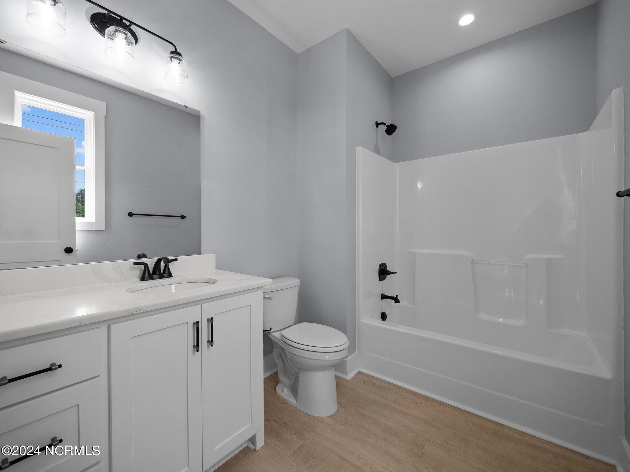 1015 S Topsail Drive Property Photo 29