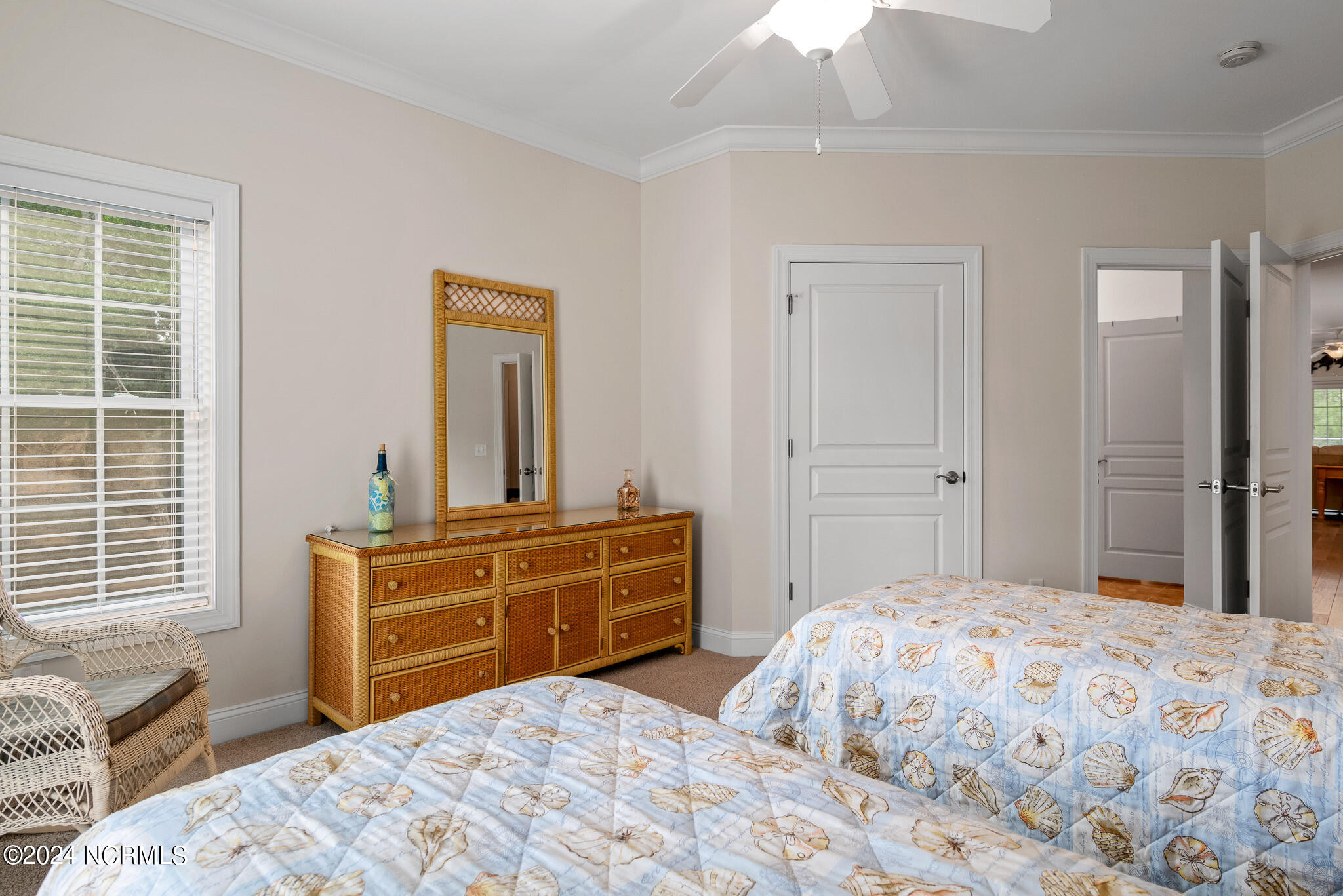2252 Dolphin Shores Drive Unit 1 Property Photo 11