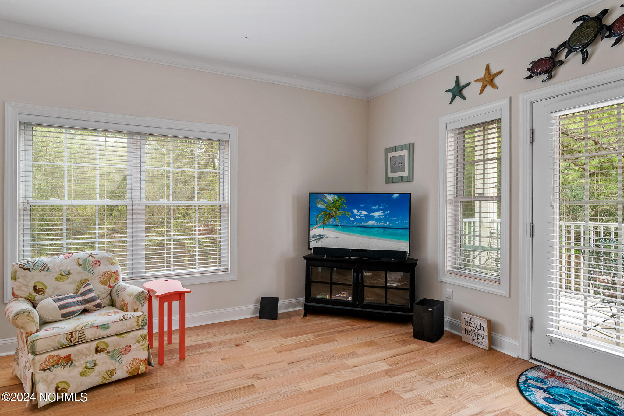 2252 Dolphin Shores Drive Unit 1 Property Photo 28