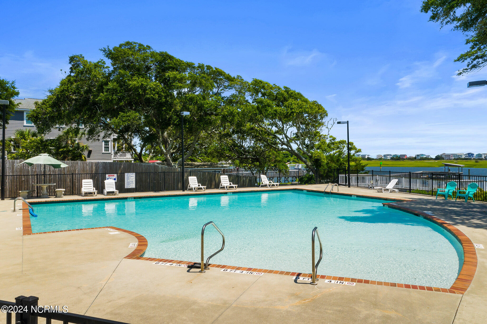 2252 Dolphin Shores Drive Unit 1 Property Photo 43
