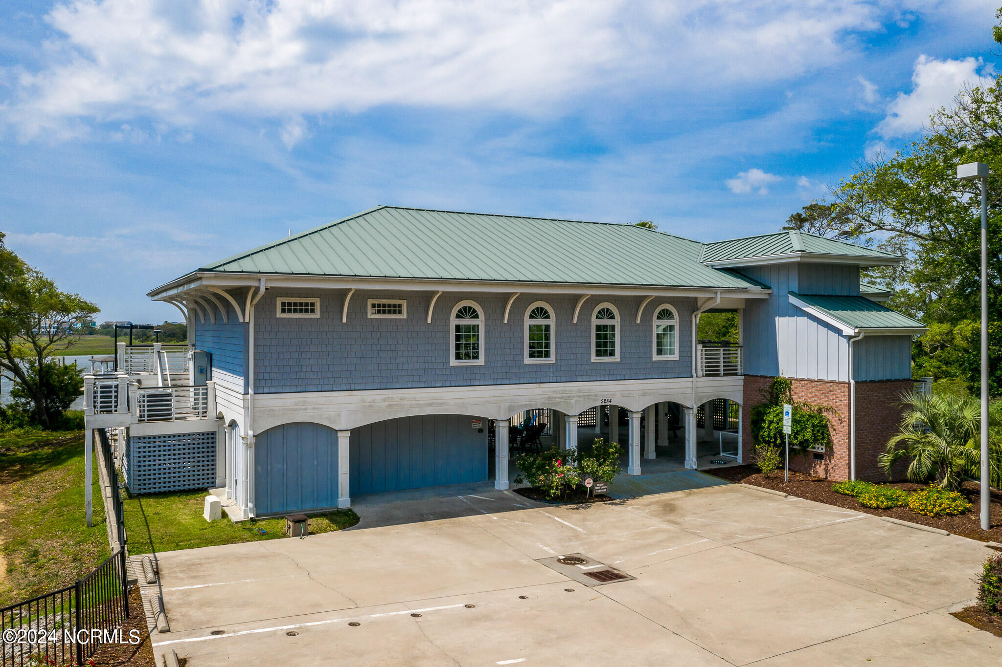 2252 Dolphin Shores Drive Unit 1 Property Photo 49