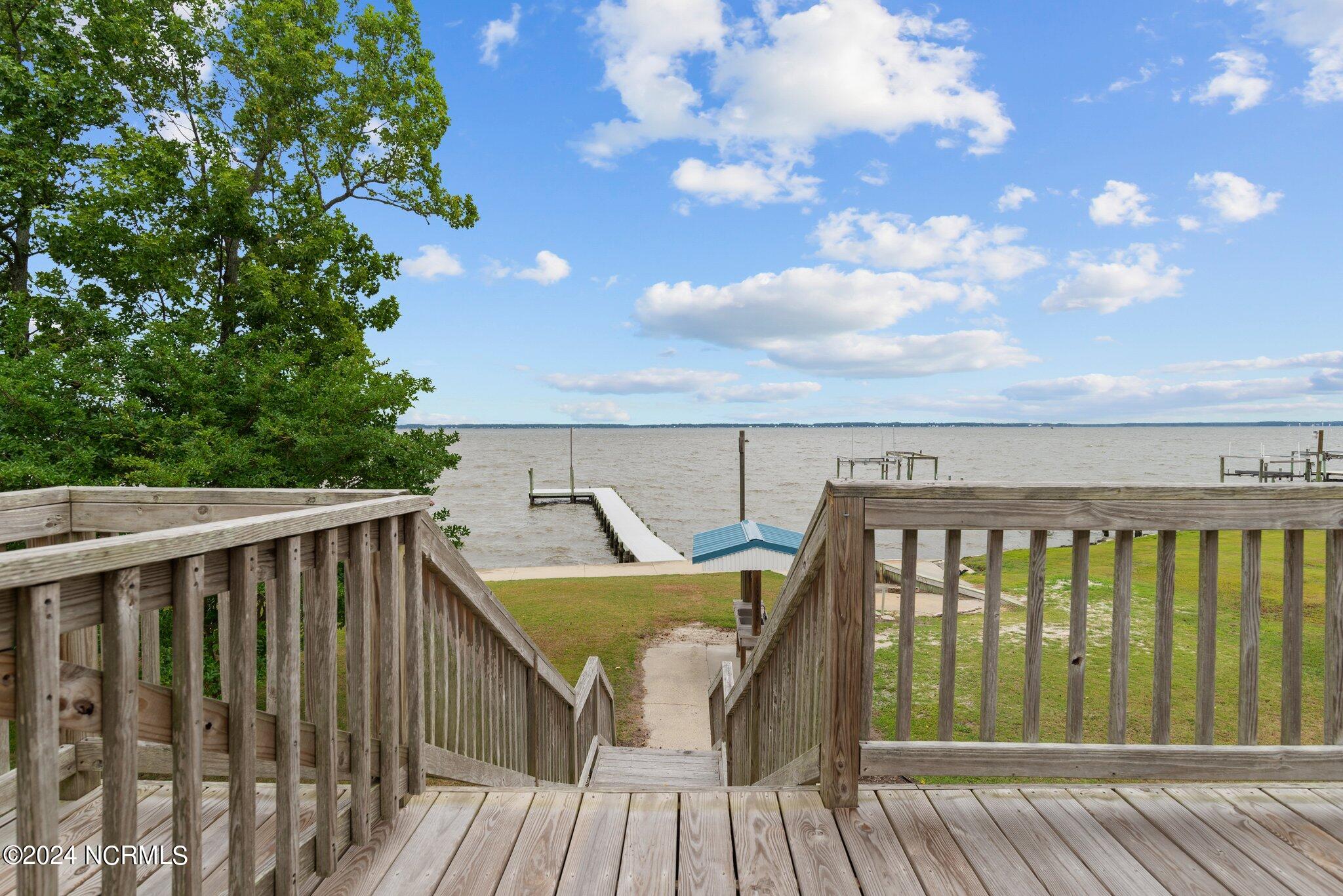193 Water Street Property Photo 22