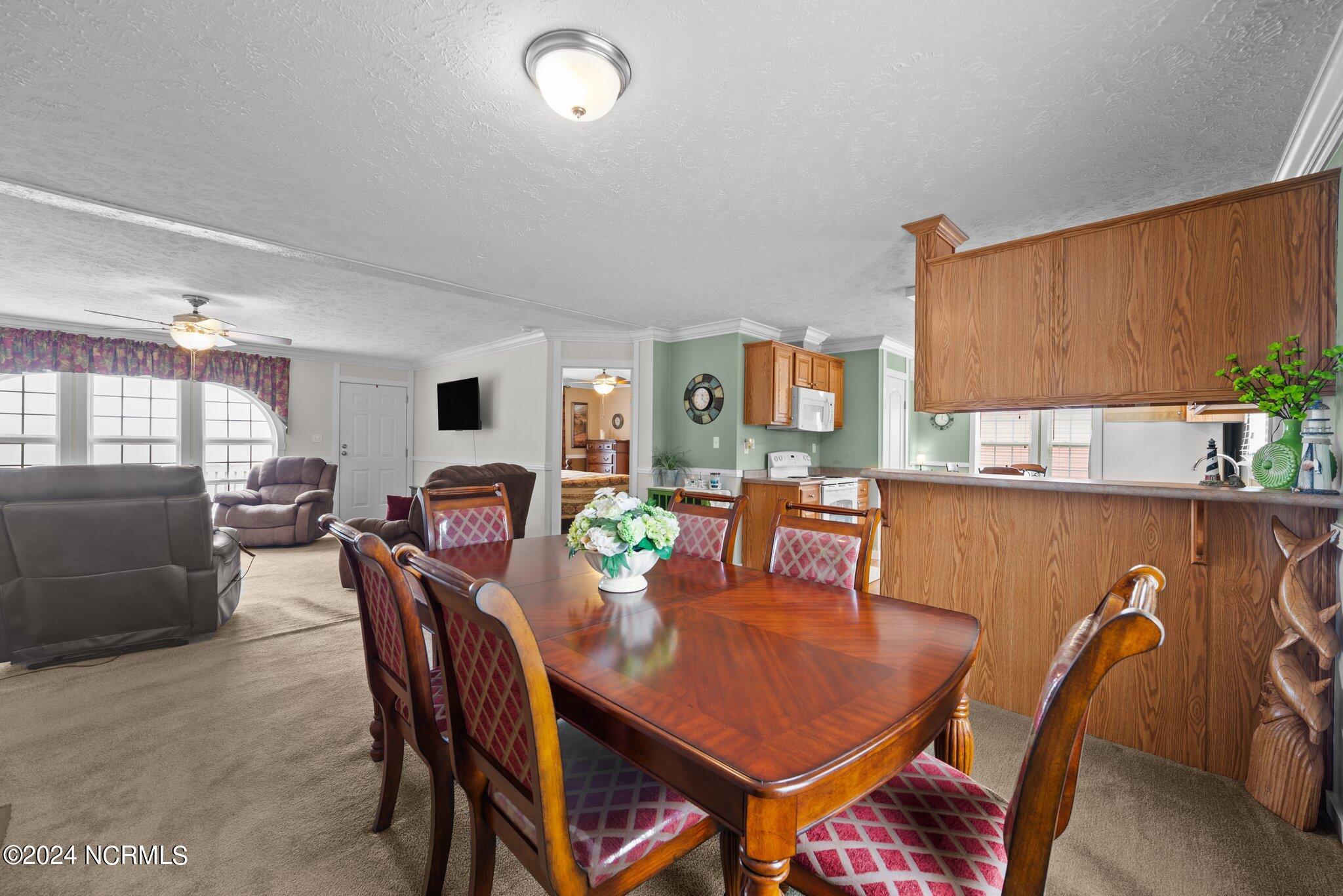 193 Water Street Property Photo 28