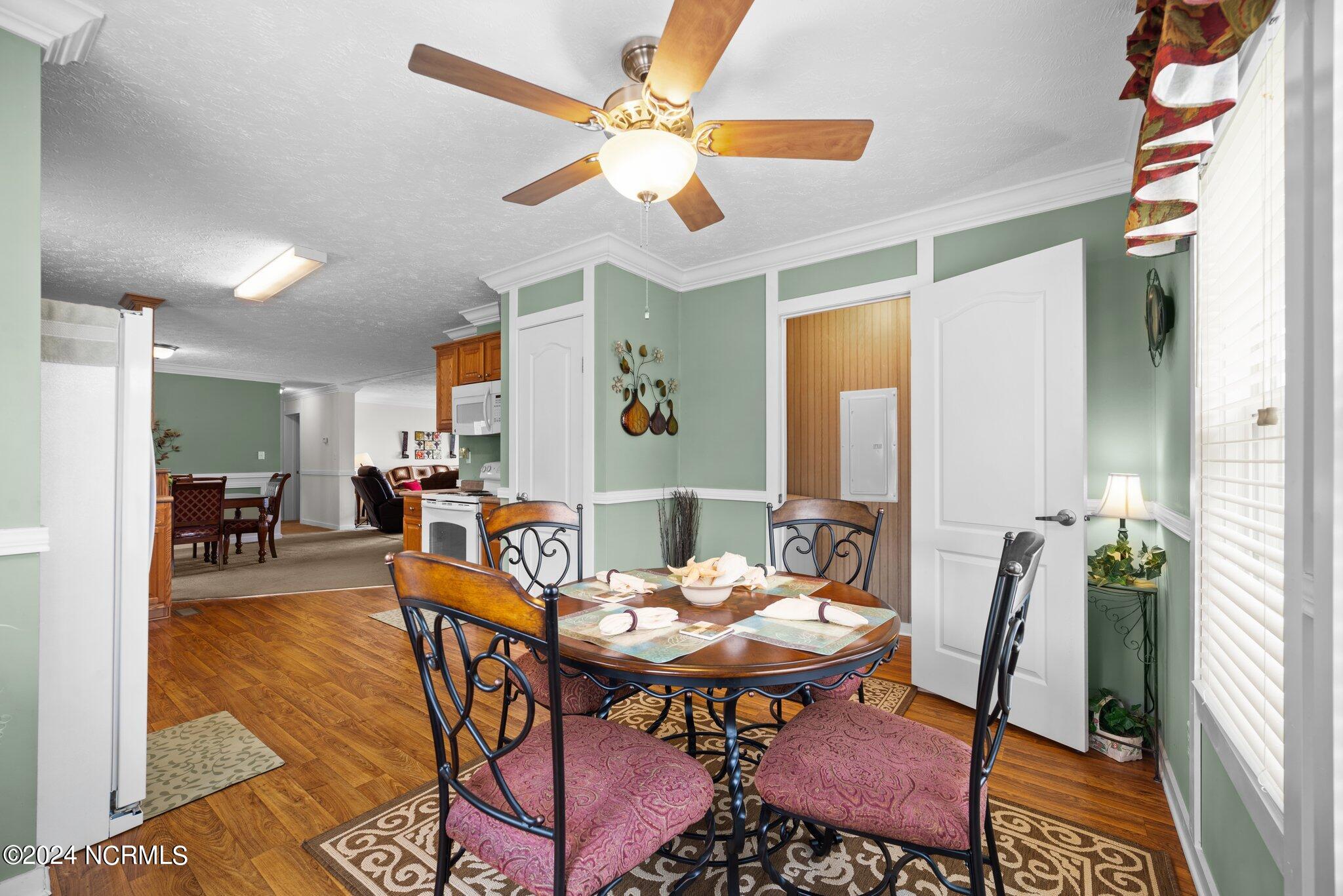 193 Water Street Property Photo 34