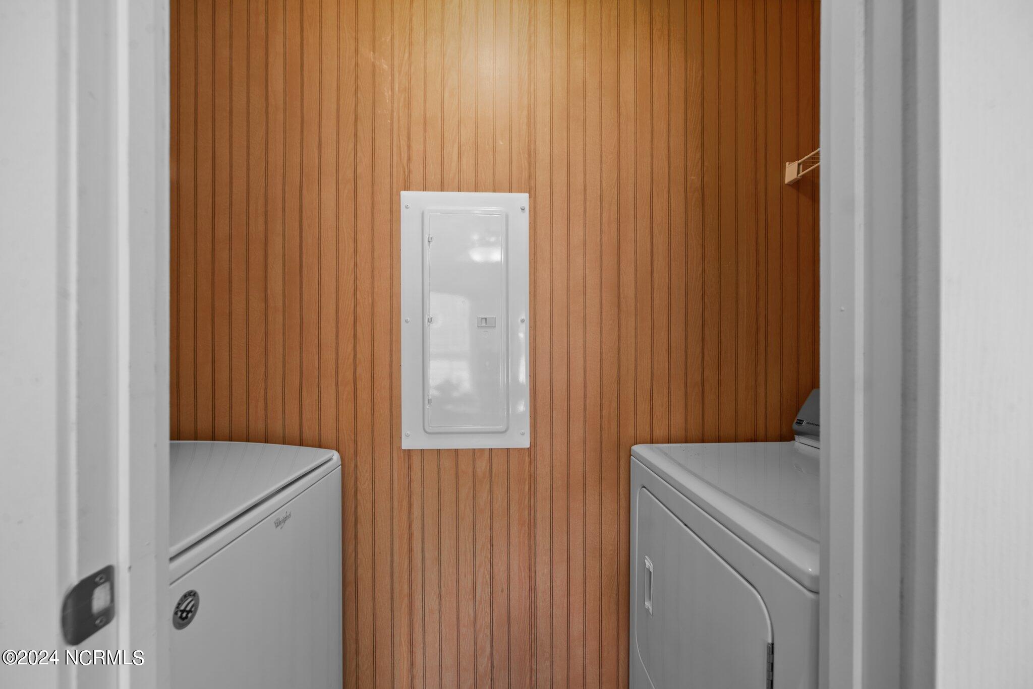 193 Water Street Property Photo 35
