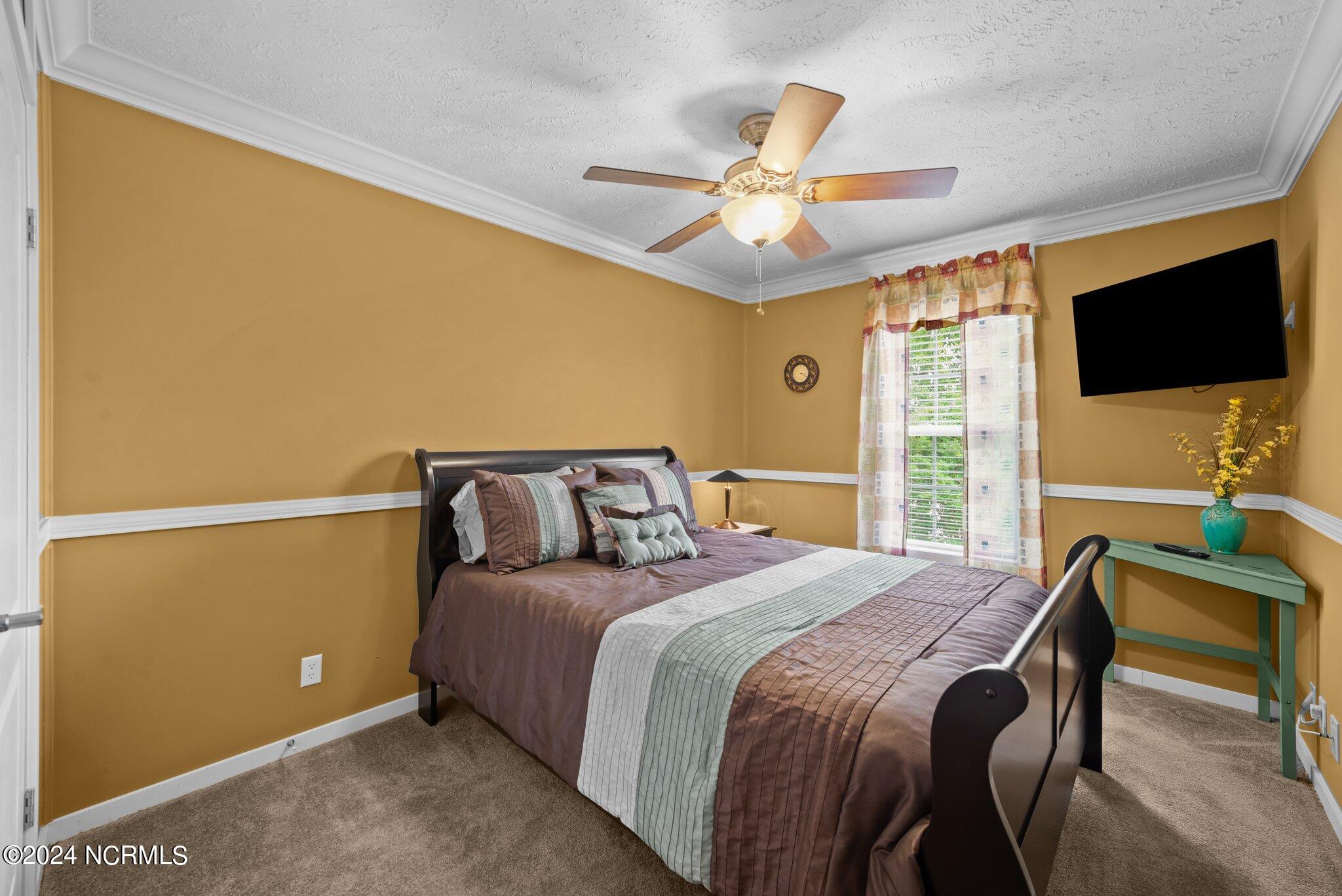 193 Water Street Property Photo 43