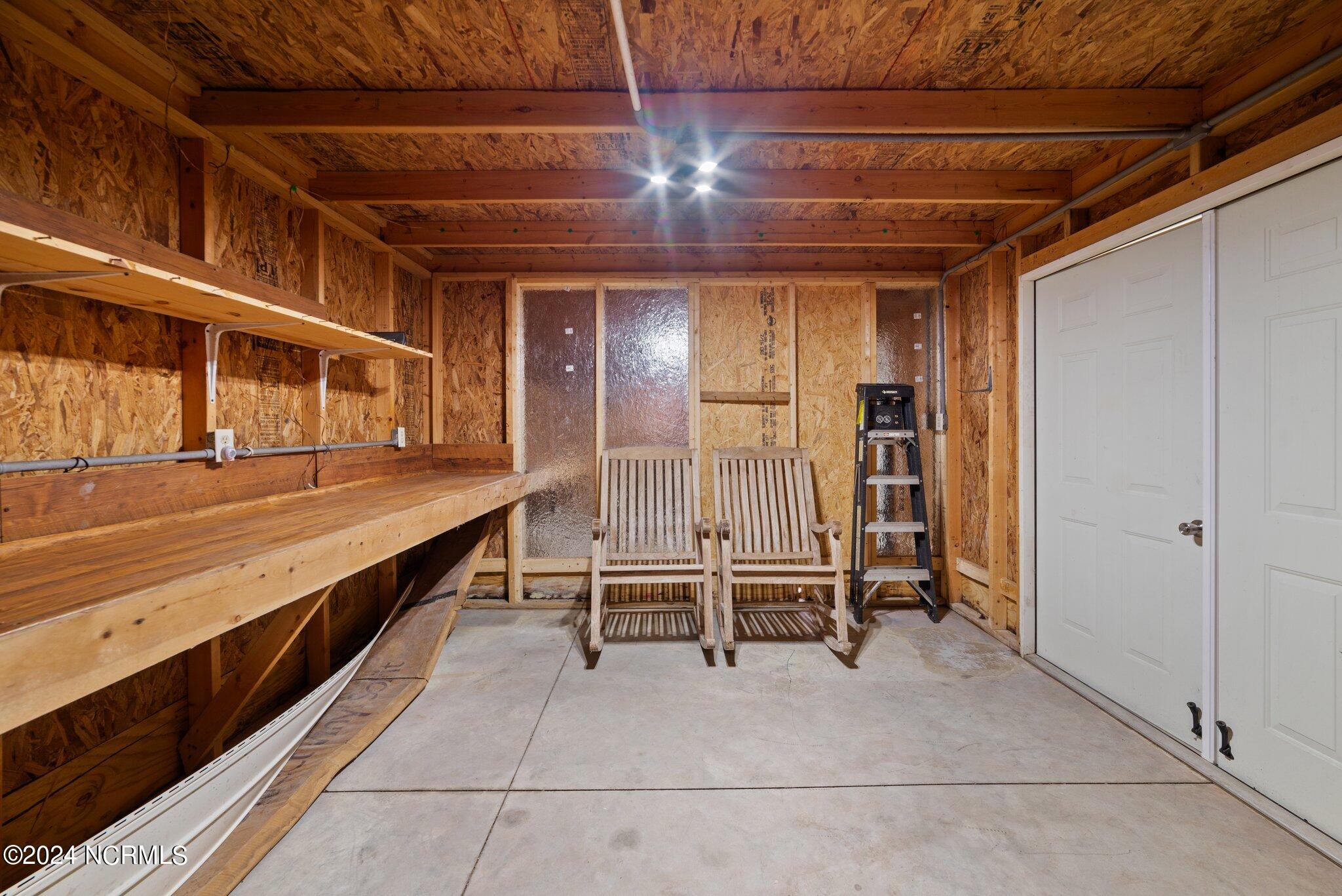 193 Water Street Property Photo 47