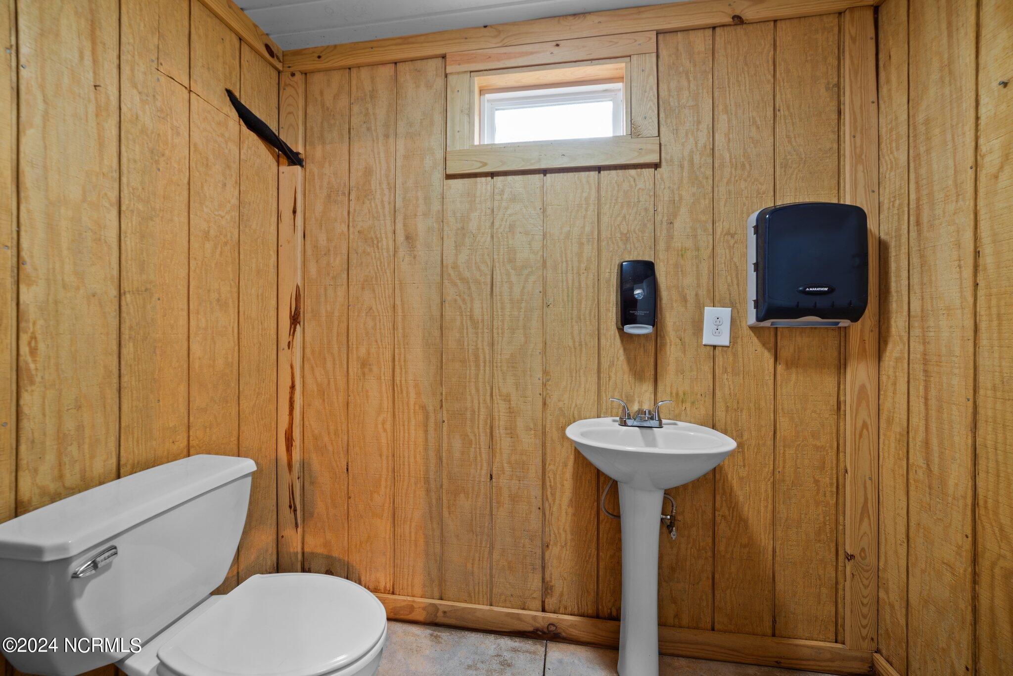193 Water Street Property Photo 51