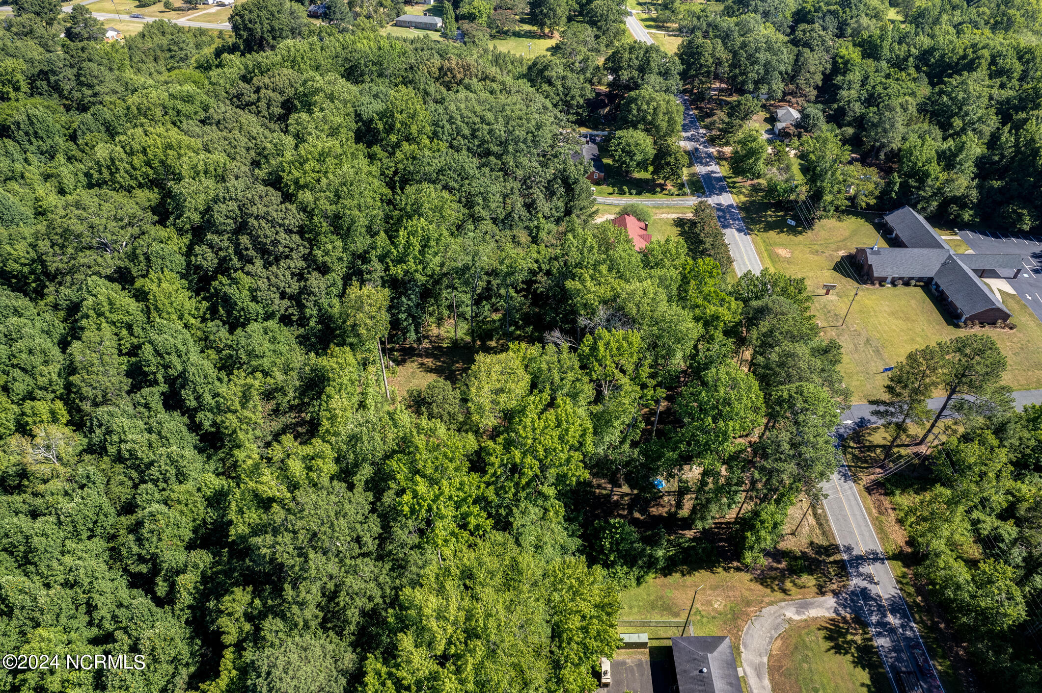 2058 S Halifax Road Property Photo 4