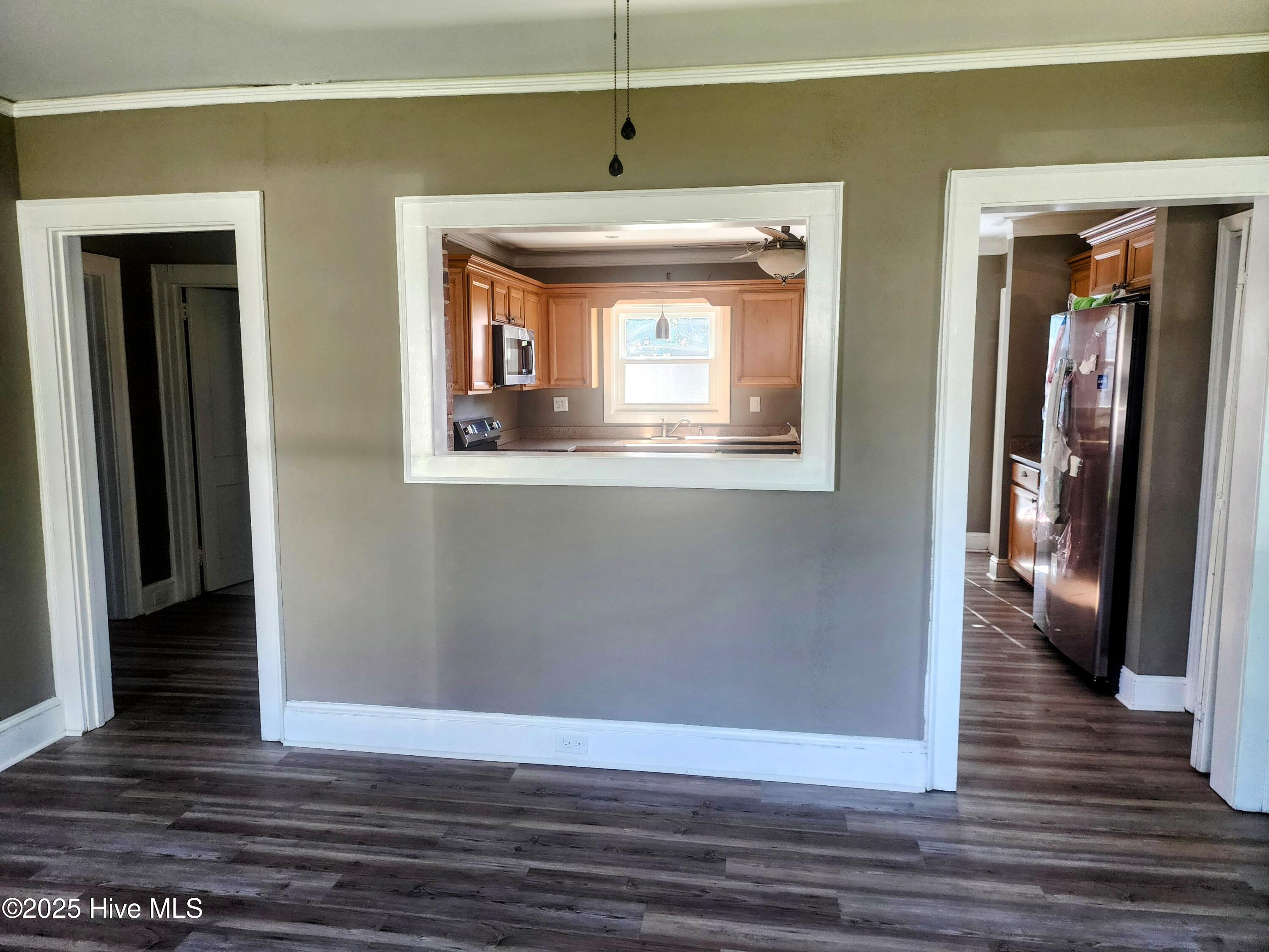 2090 Burnett Boulevard Property Photo 3