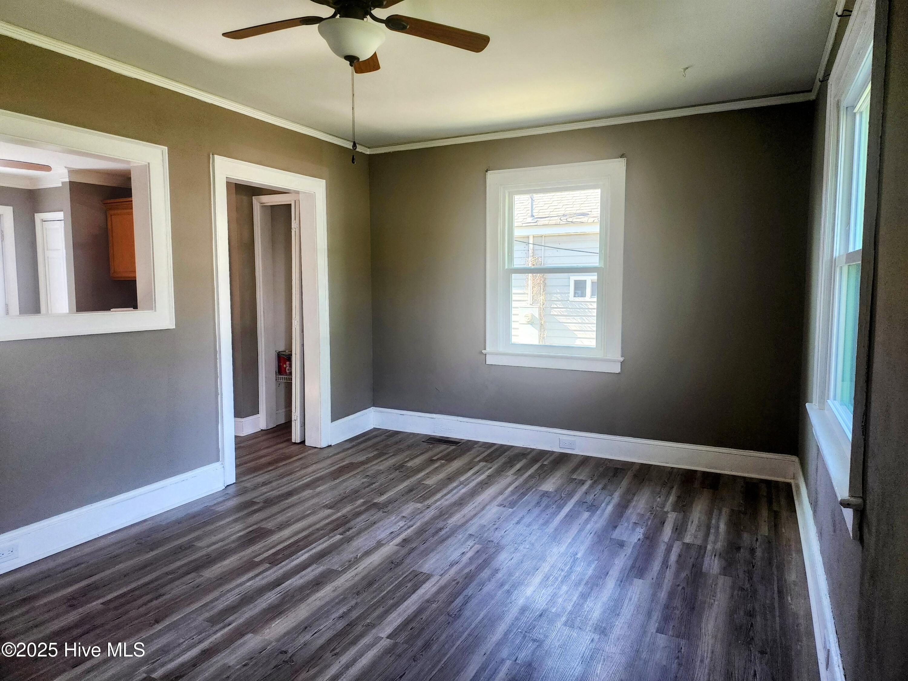 2090 Burnett Boulevard Property Photo 5