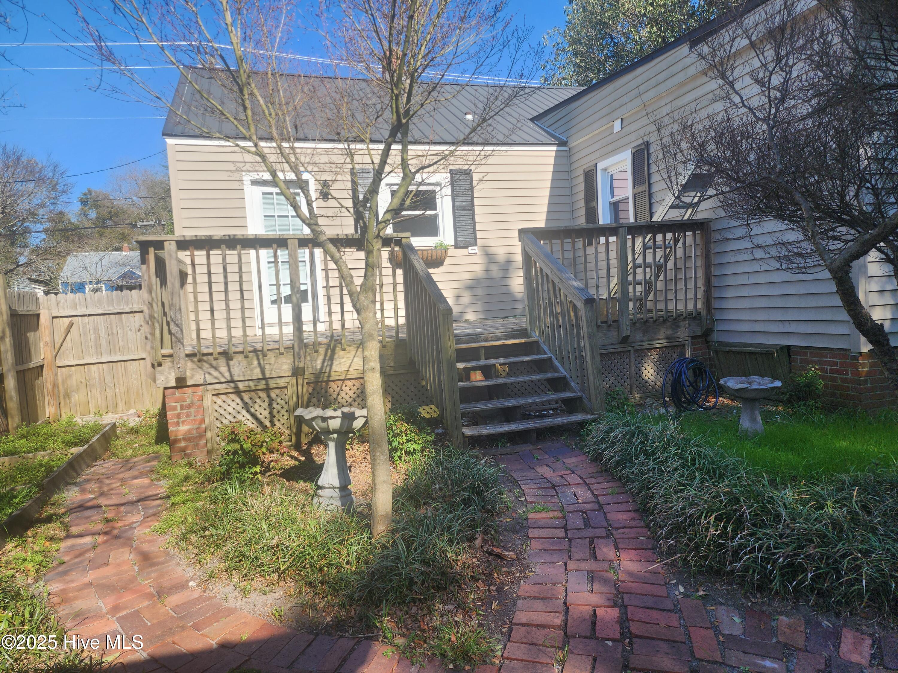 2090 Burnett Boulevard Property Photo 22