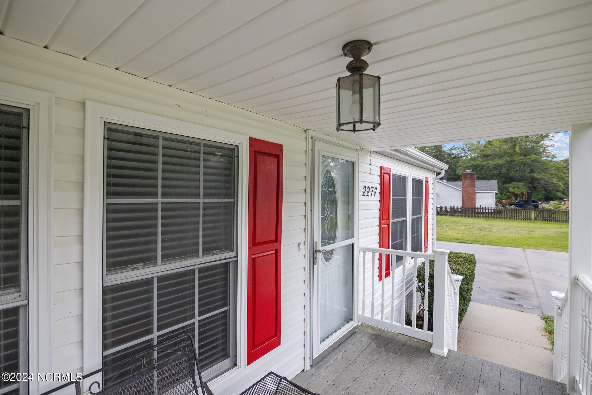 2277 Hull Road Property Photo 3