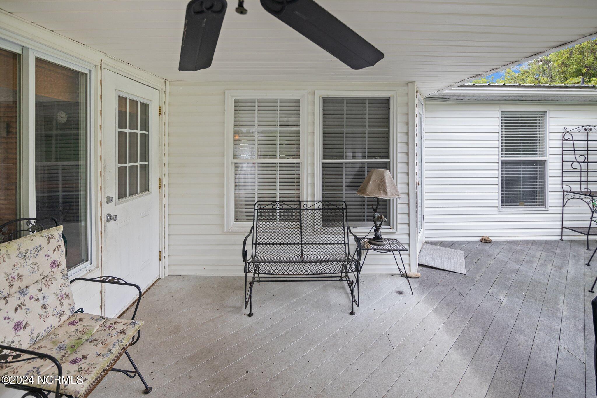 2277 Hull Road Property Photo 30