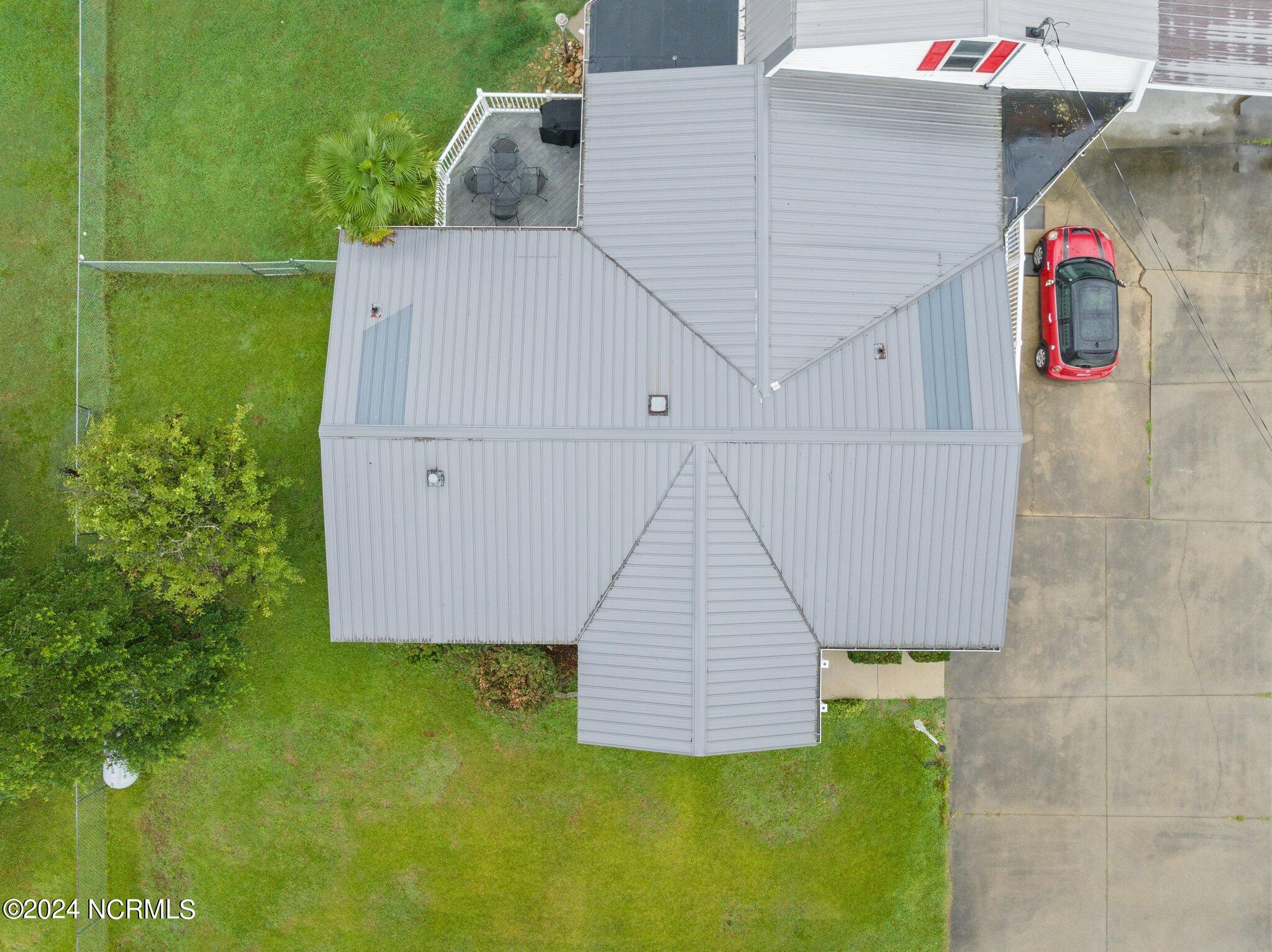 2277 Hull Road Property Photo 46