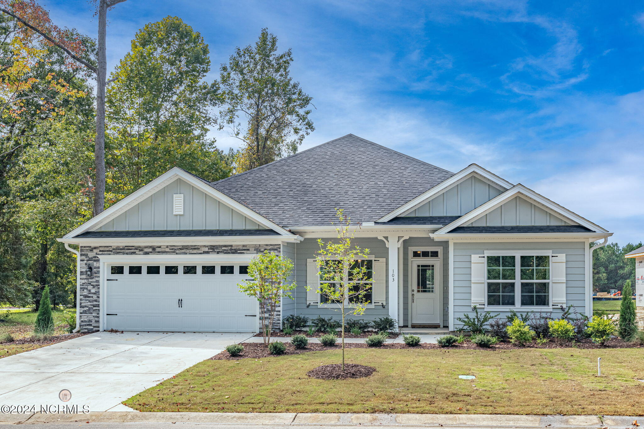 161 Firethorn Circle Property Photo 2