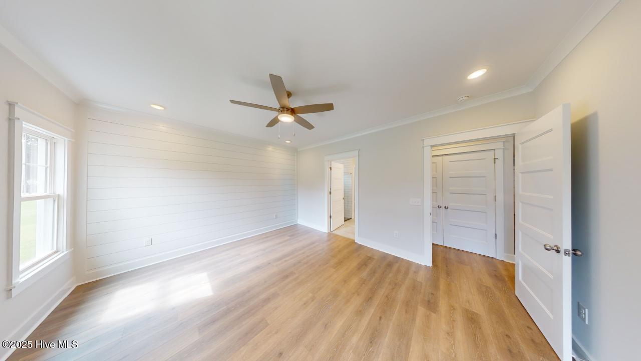 2082 Greenside Manor Drive L-37 Property Photo 13