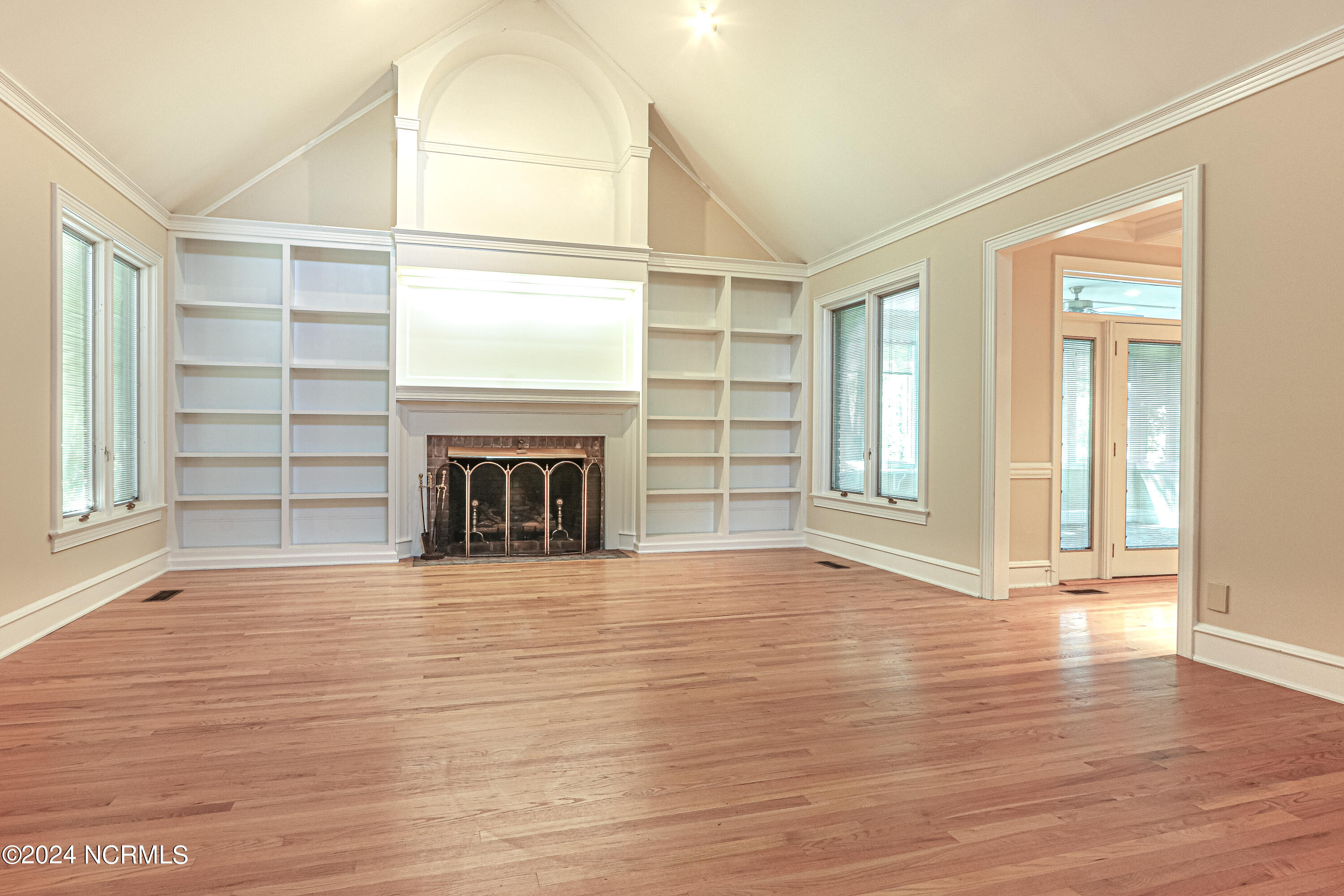 3 Sodbury Court Property Photo 3