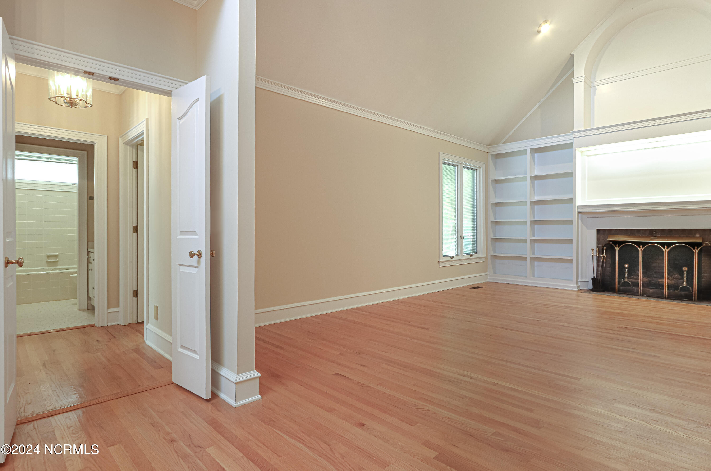 3 Sodbury Court Property Photo 6