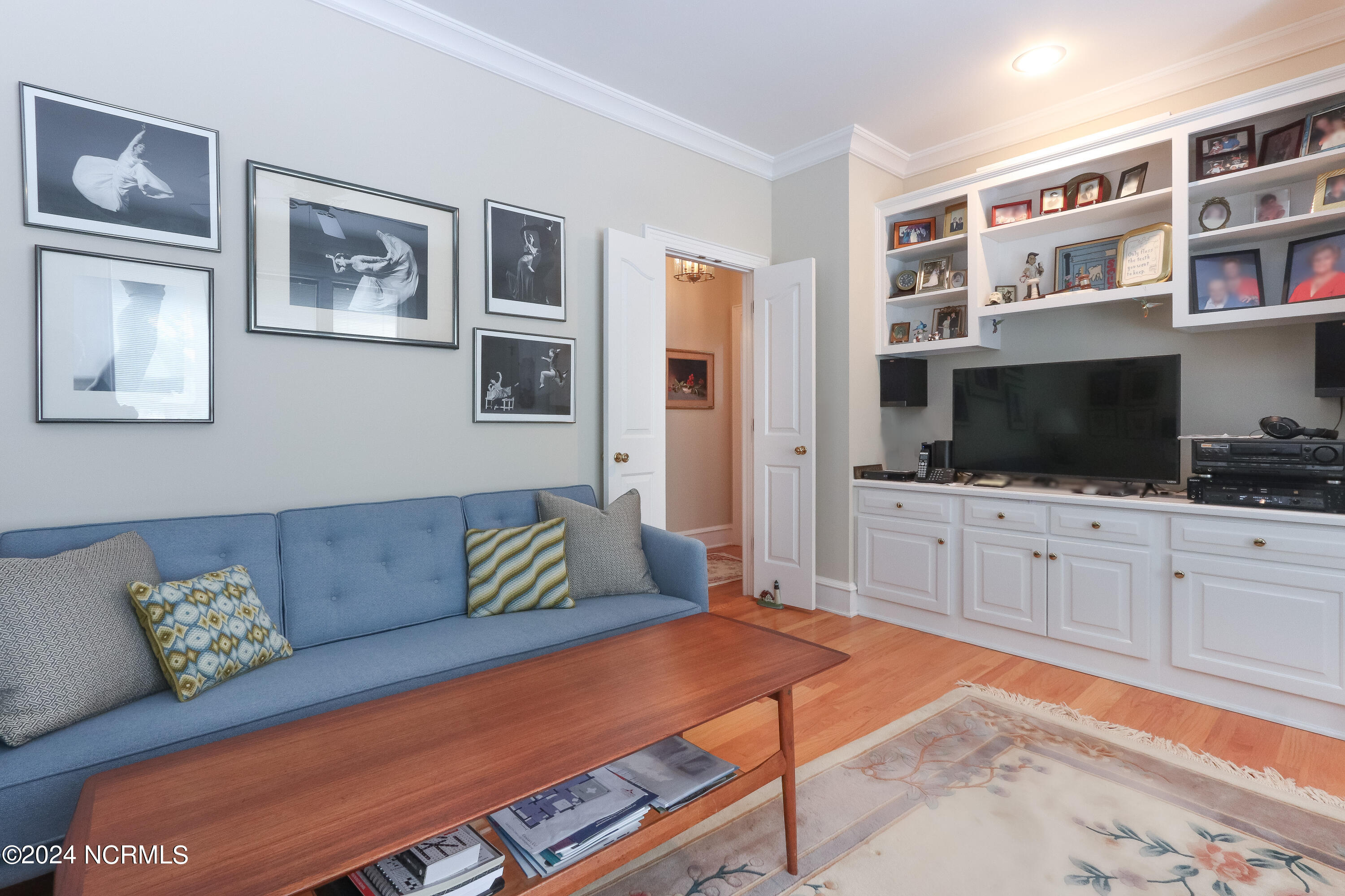 3 Sodbury Court Property Photo 36