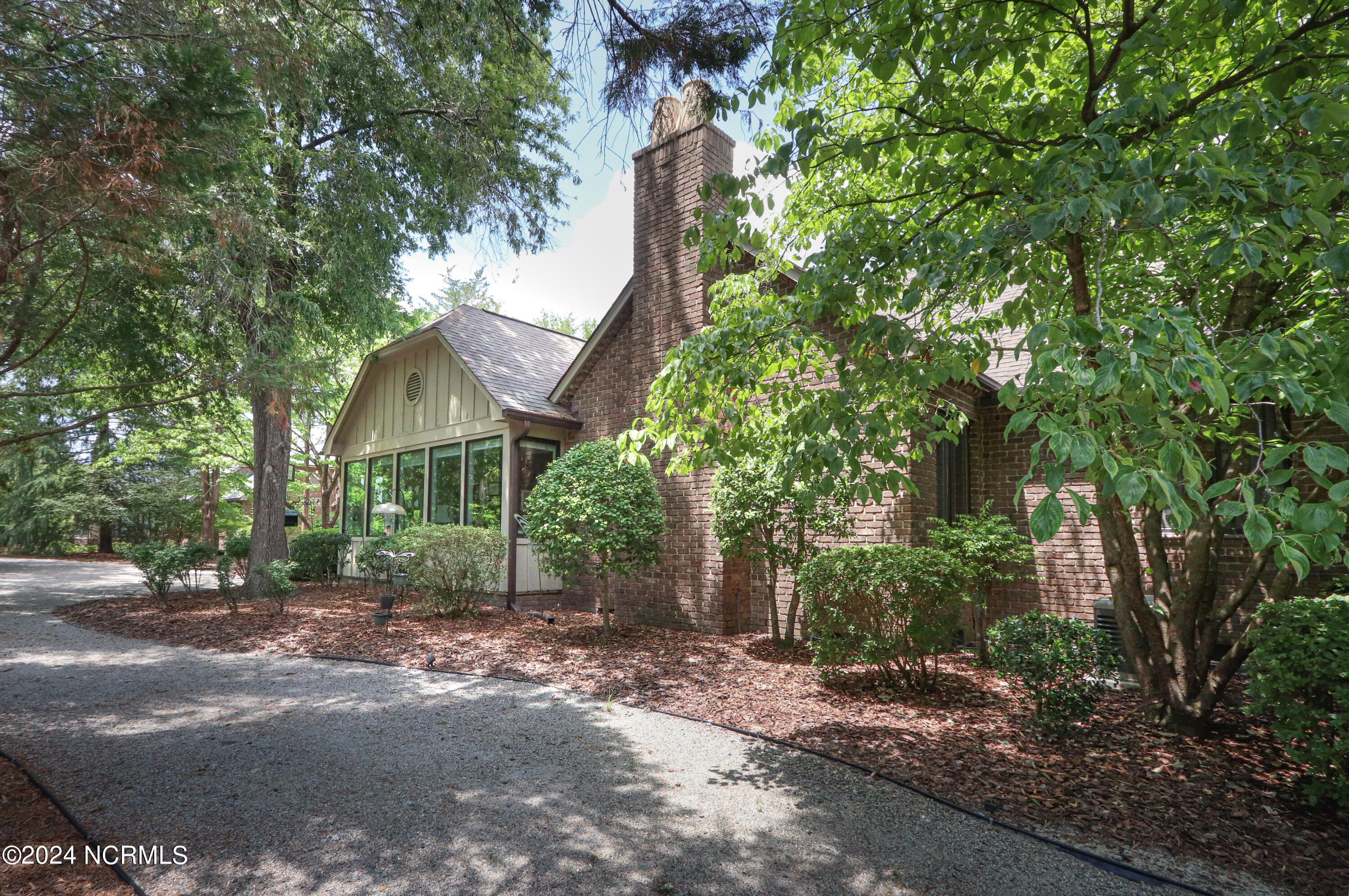 3 Sodbury Court Property Photo 43