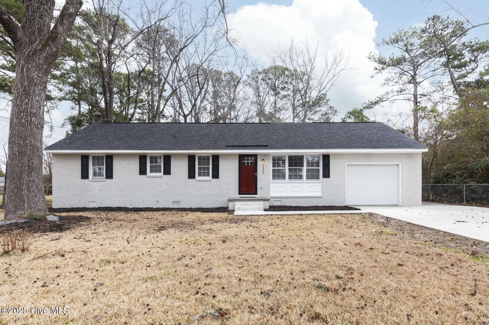 1302 Forest Drive Property Photo