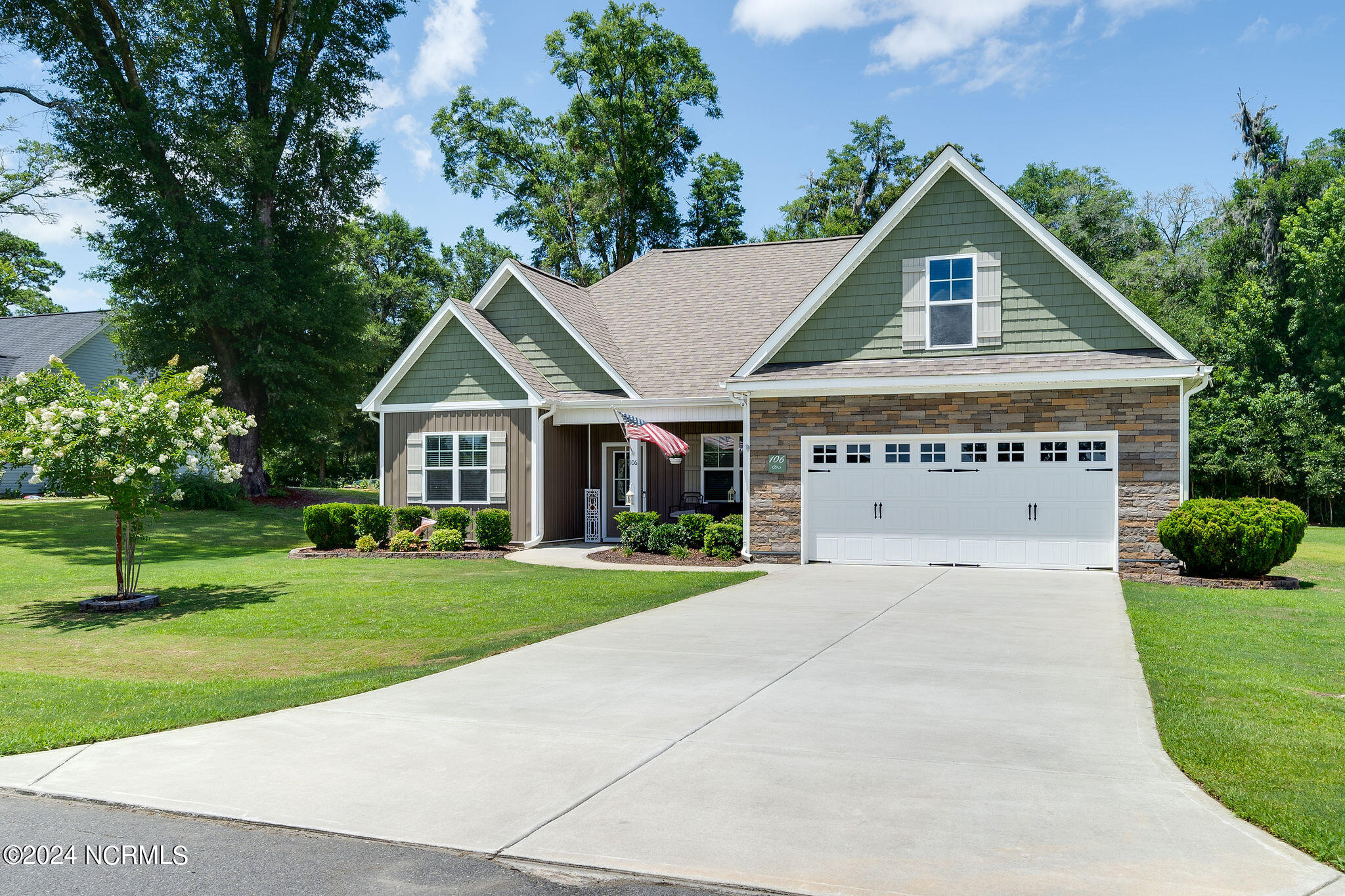 106 Chimney Landing Drive Property Photo