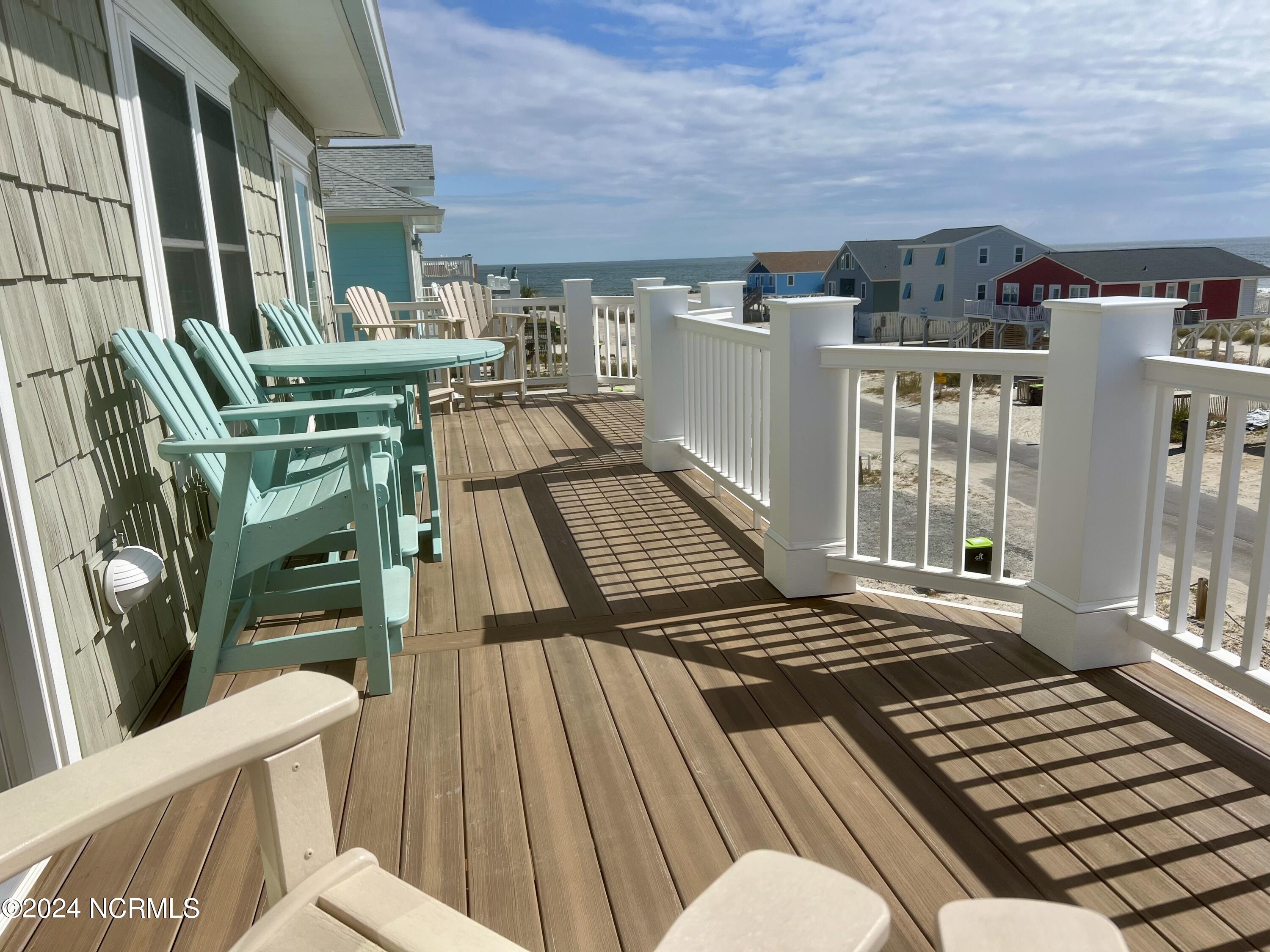 445 E Third Street Property Photo 5