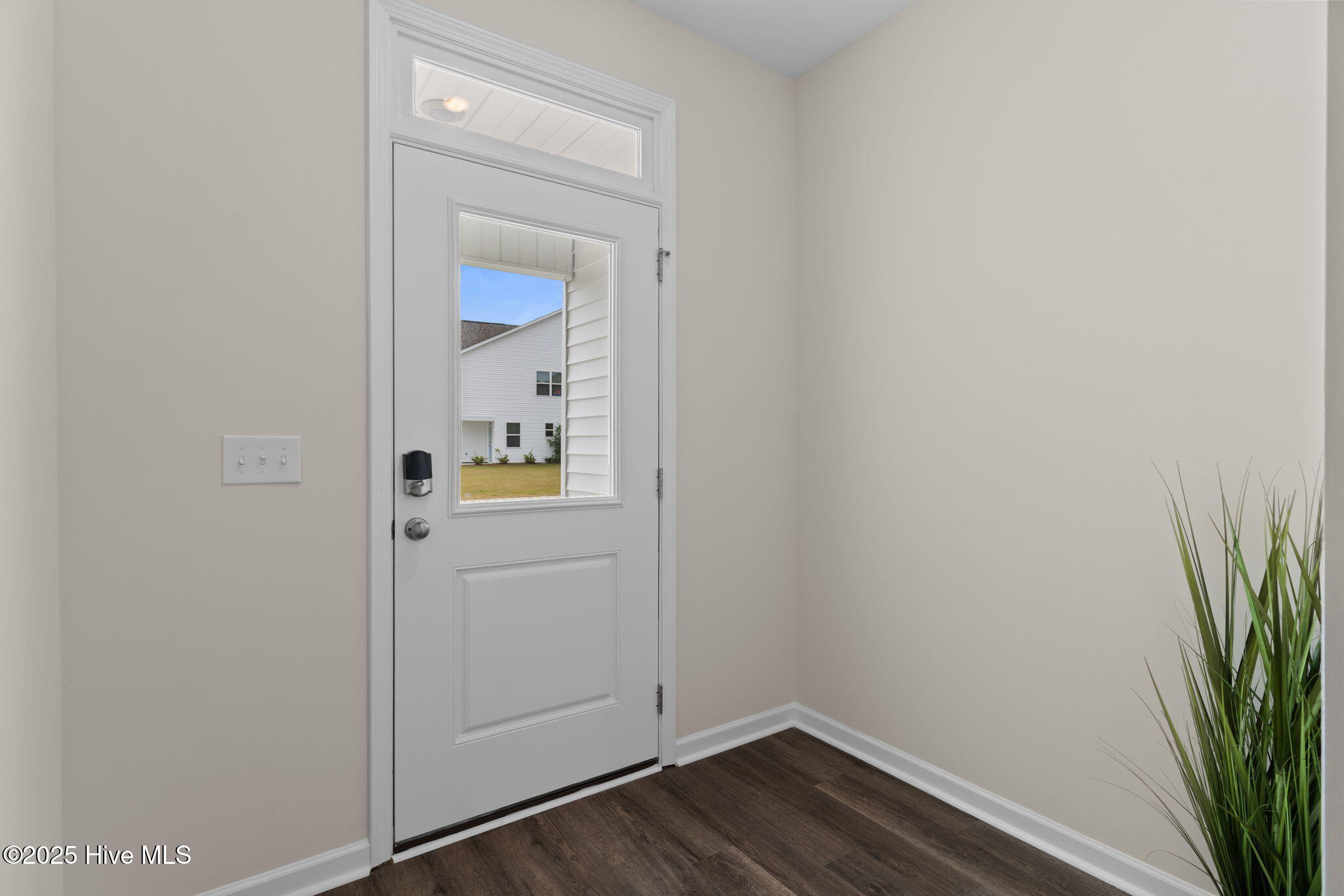 1042 Ben Thomas Dr Ne , # 2 Property Photo 8