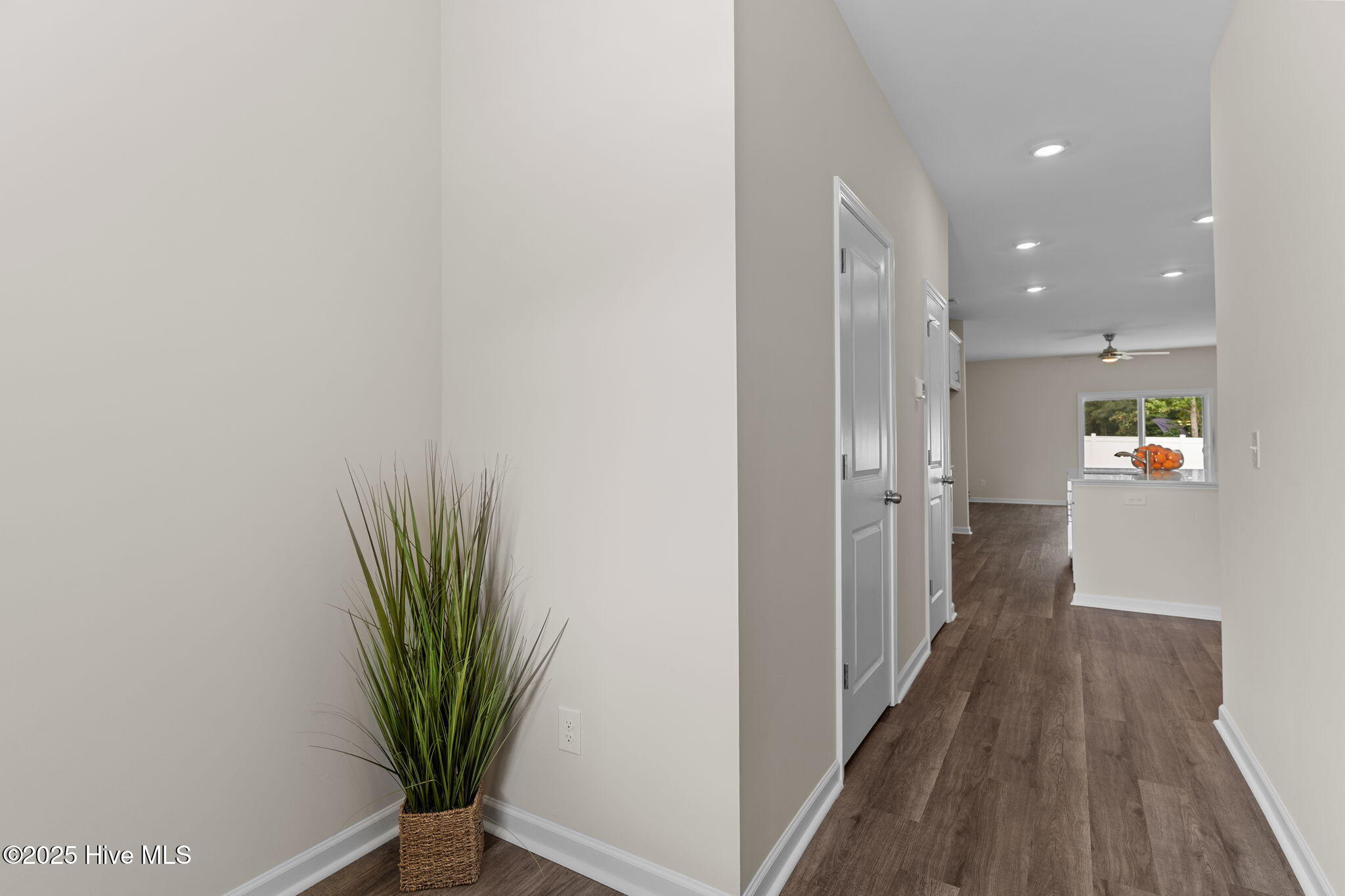 1042 Ben Thomas Dr Ne , # 2 Property Photo 9