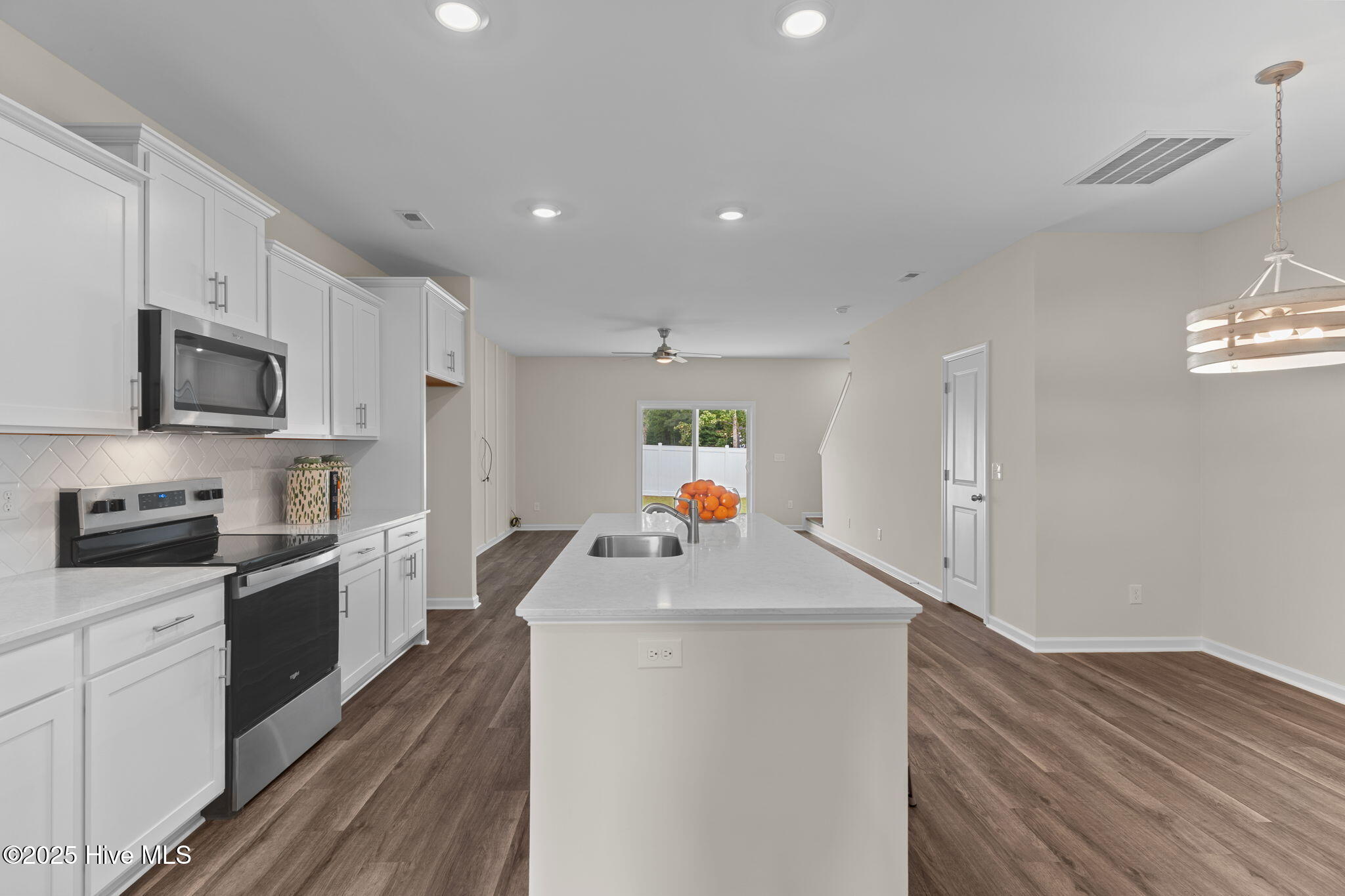 1042 Ben Thomas Dr Ne , # 2 Property Photo 10