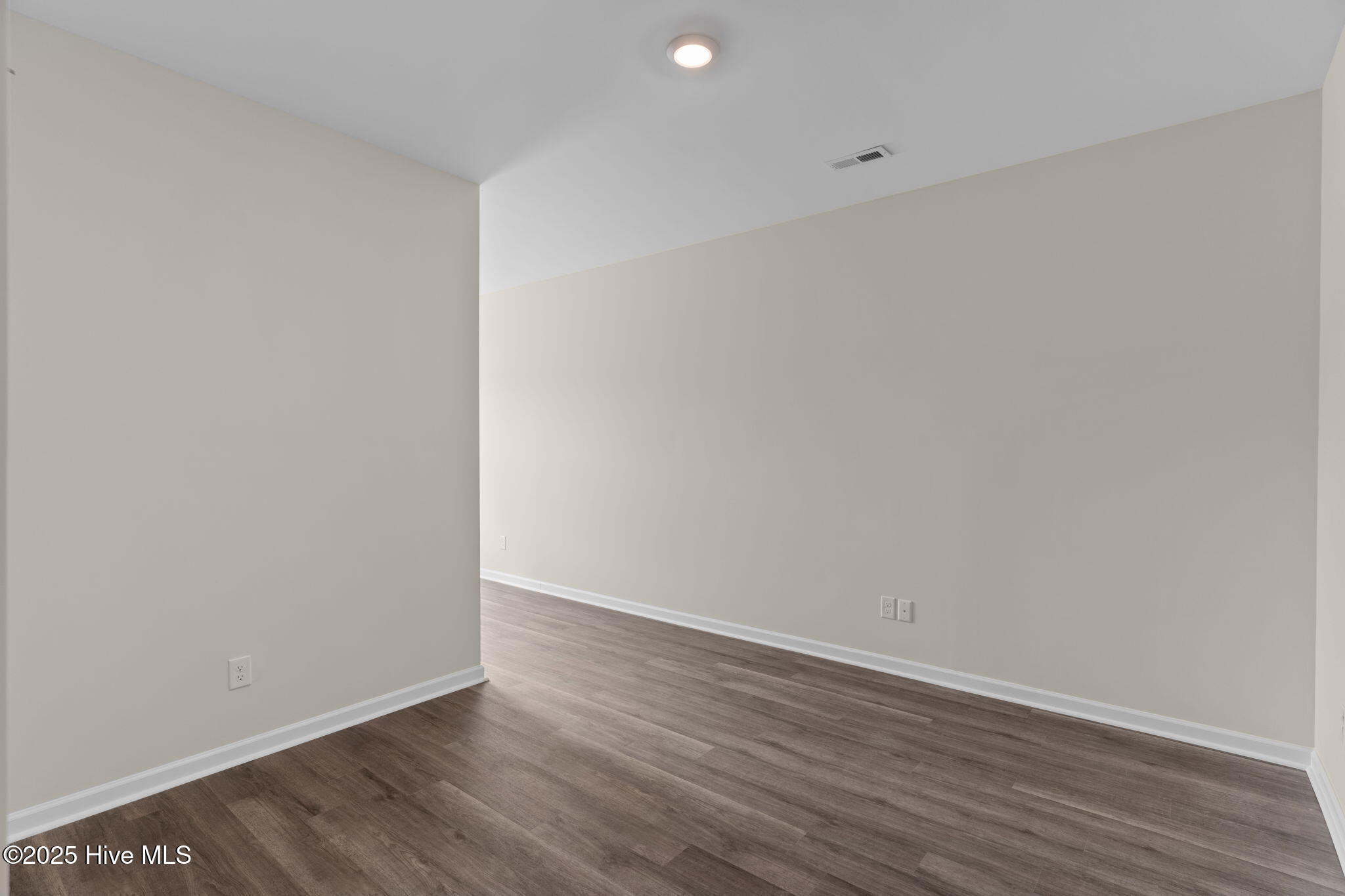 1042 Ben Thomas Dr Ne , # 2 Property Photo 29