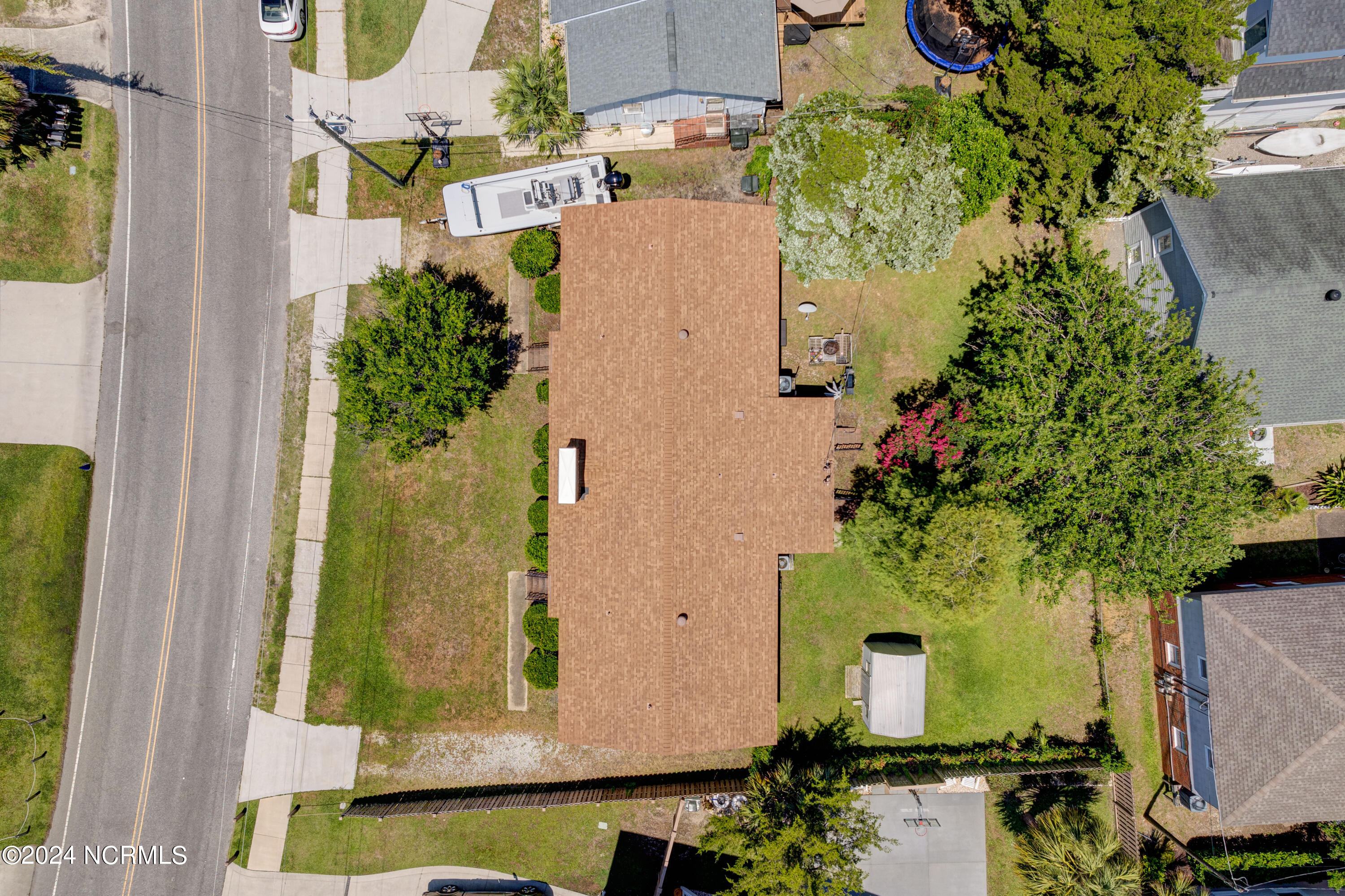 204 Coral Drive Property Photo 3