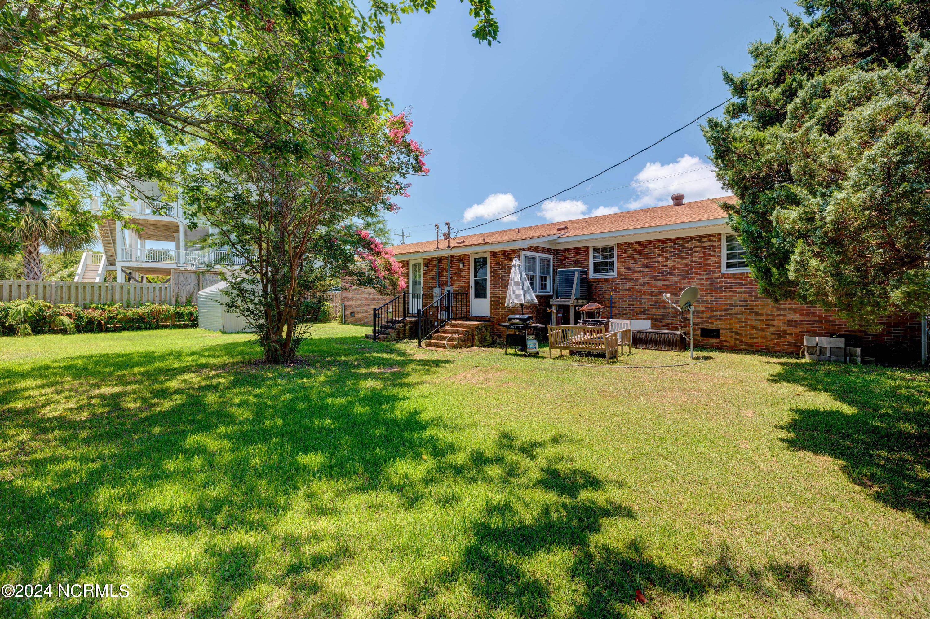 204 Coral Drive Property Photo 16