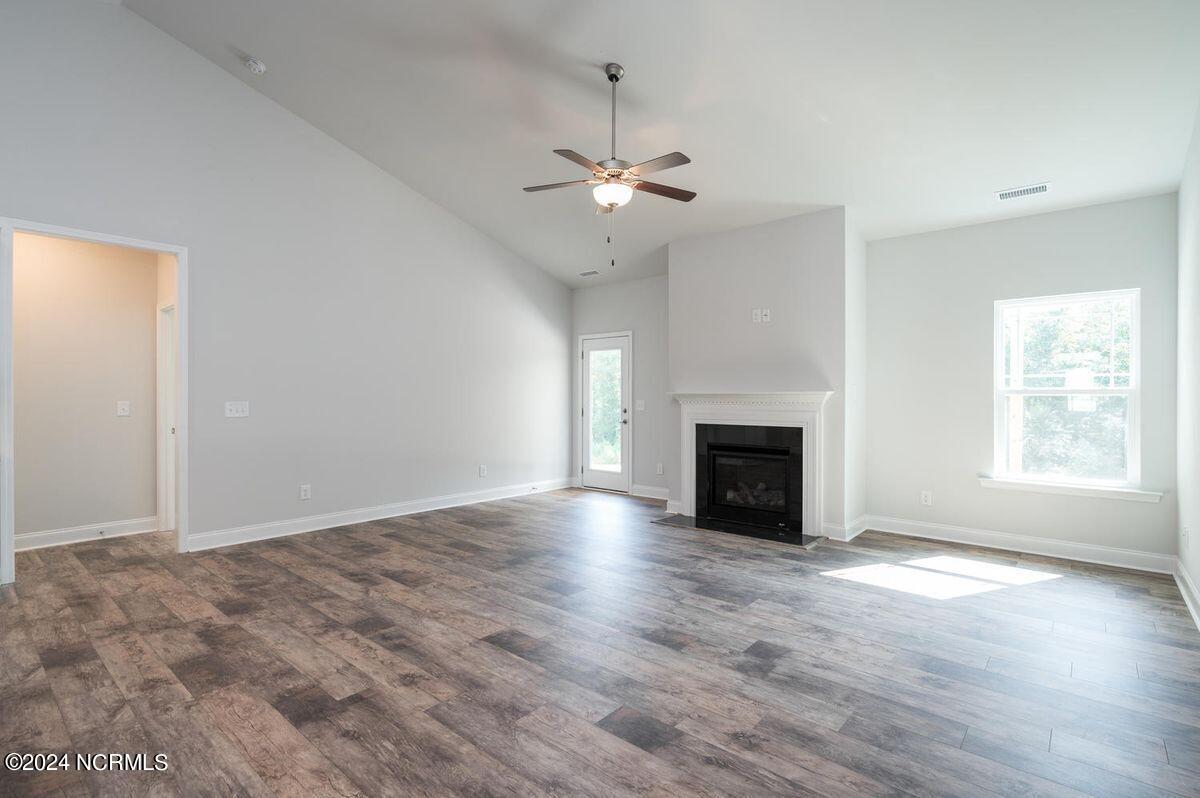 923 Pantego Boulevard Property Photo 10