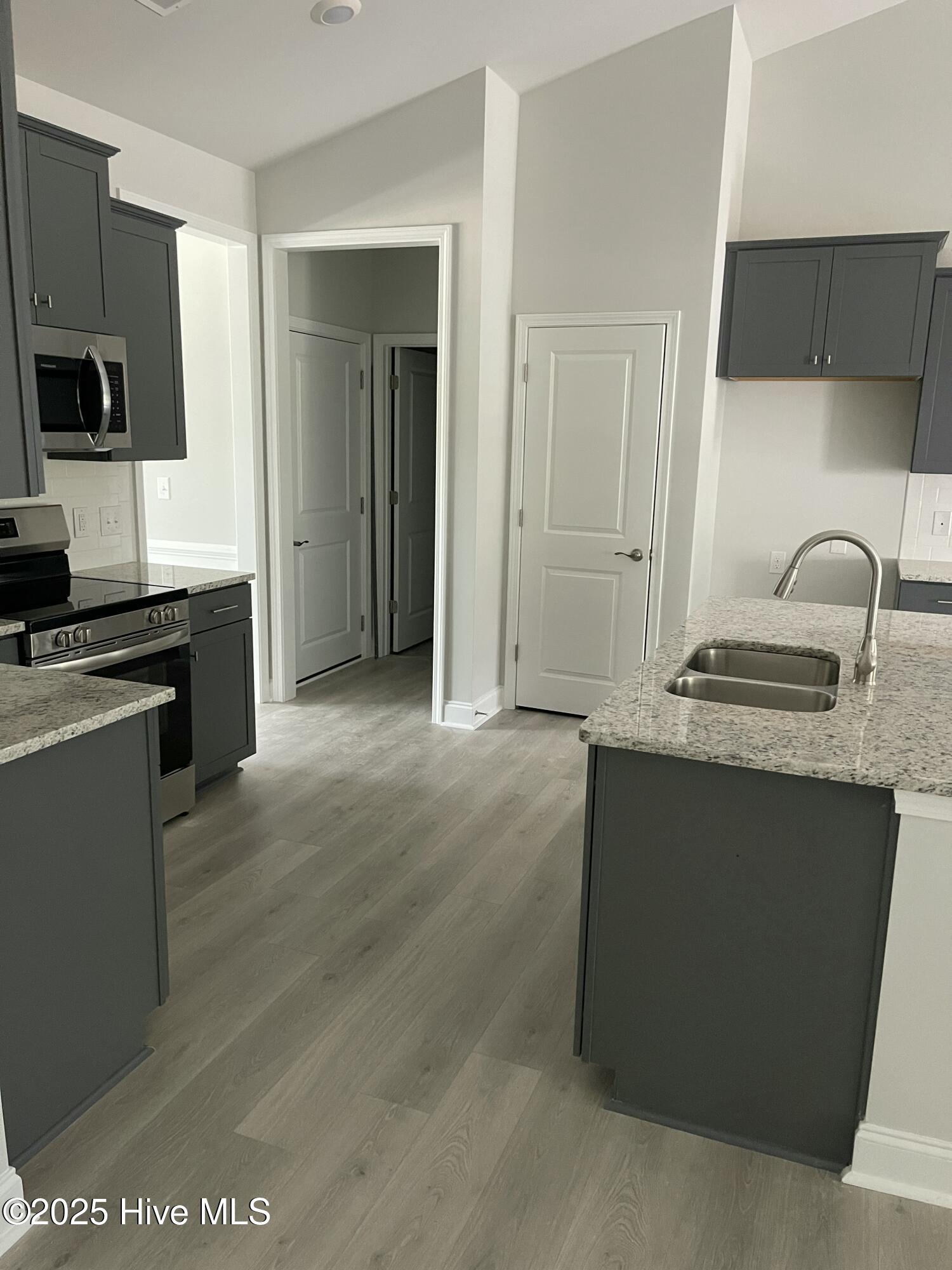 923 Pantego Boulevard Property Photo 18