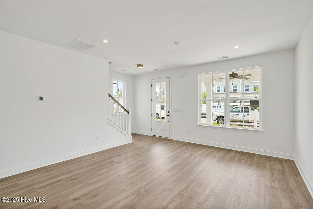 346 Longhill Drive Property Photo 4